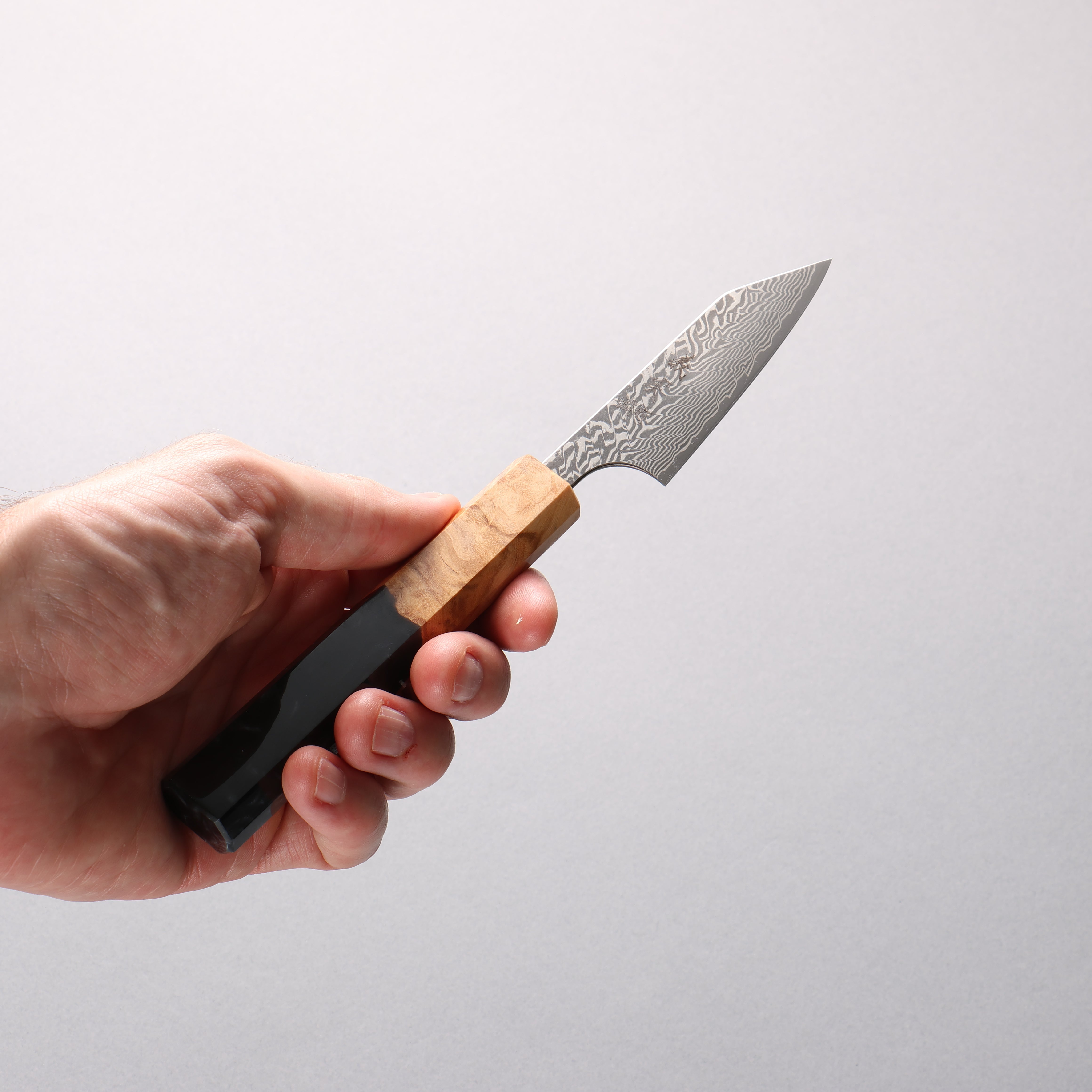 Yoshimi Kato SG2 Black Damascus Kiritsuke Petty-Utility 80mm Olive Tree and Black/White Marble Resin Handle