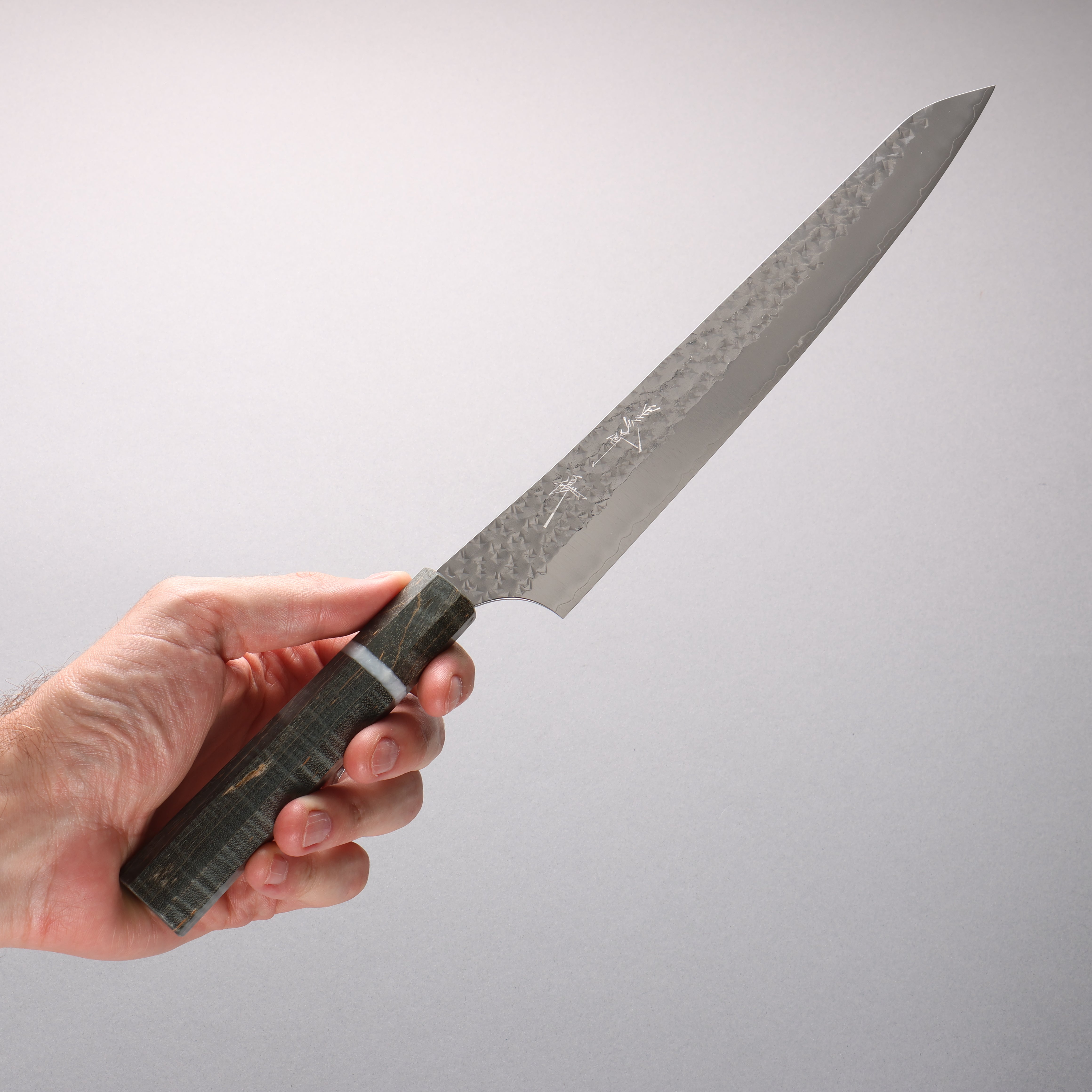 Yu Kurosaki Senko Ei SG2 Hammered Sujihiki 240mm Stabilized Burl (White Ring) Handle