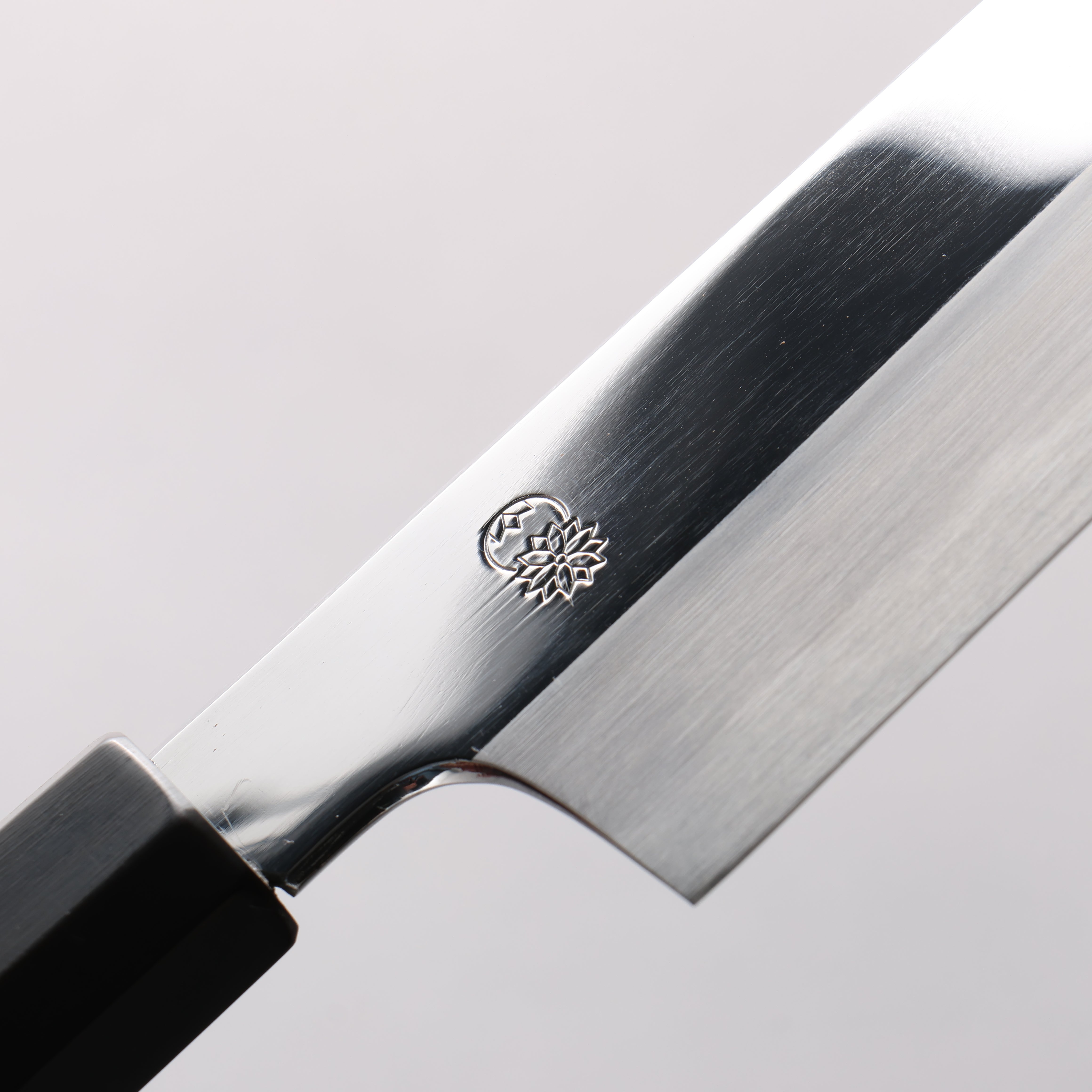 Choyo White Steel Migaki Kiritsuke Gyuto 210mm Ebony Wood & Black Water Buffalo Horn Handle - Seisuke Knife