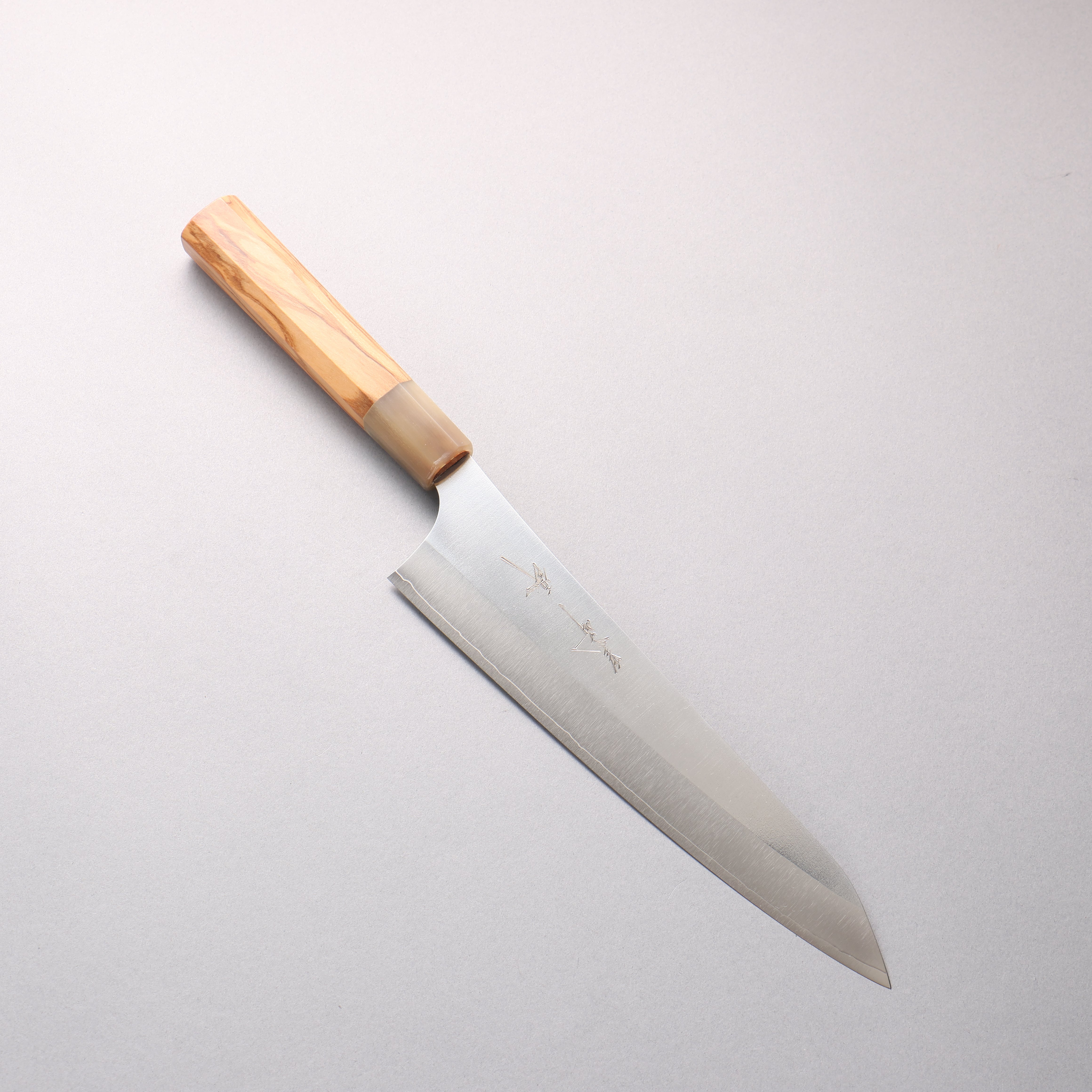 Yu Kurosaki New Gekko VG-XEOS Gyuto 210mm Olive Tree (ferrule: White Water Buffalo Horn) Handle
