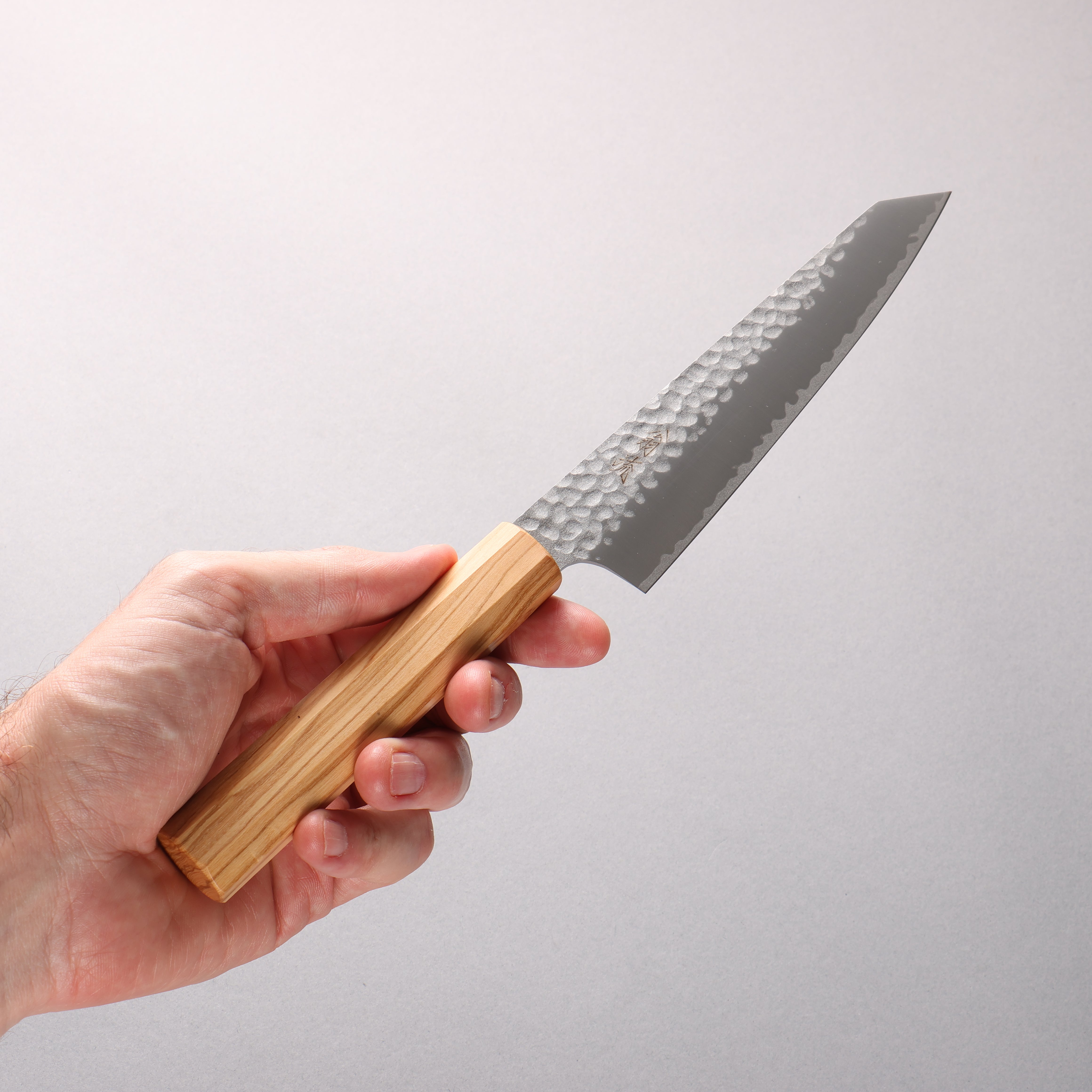 Oul VG10 Hammered Kiritsuke Petty-Utility 150mm Olive tree Handle - Seisuke Knife