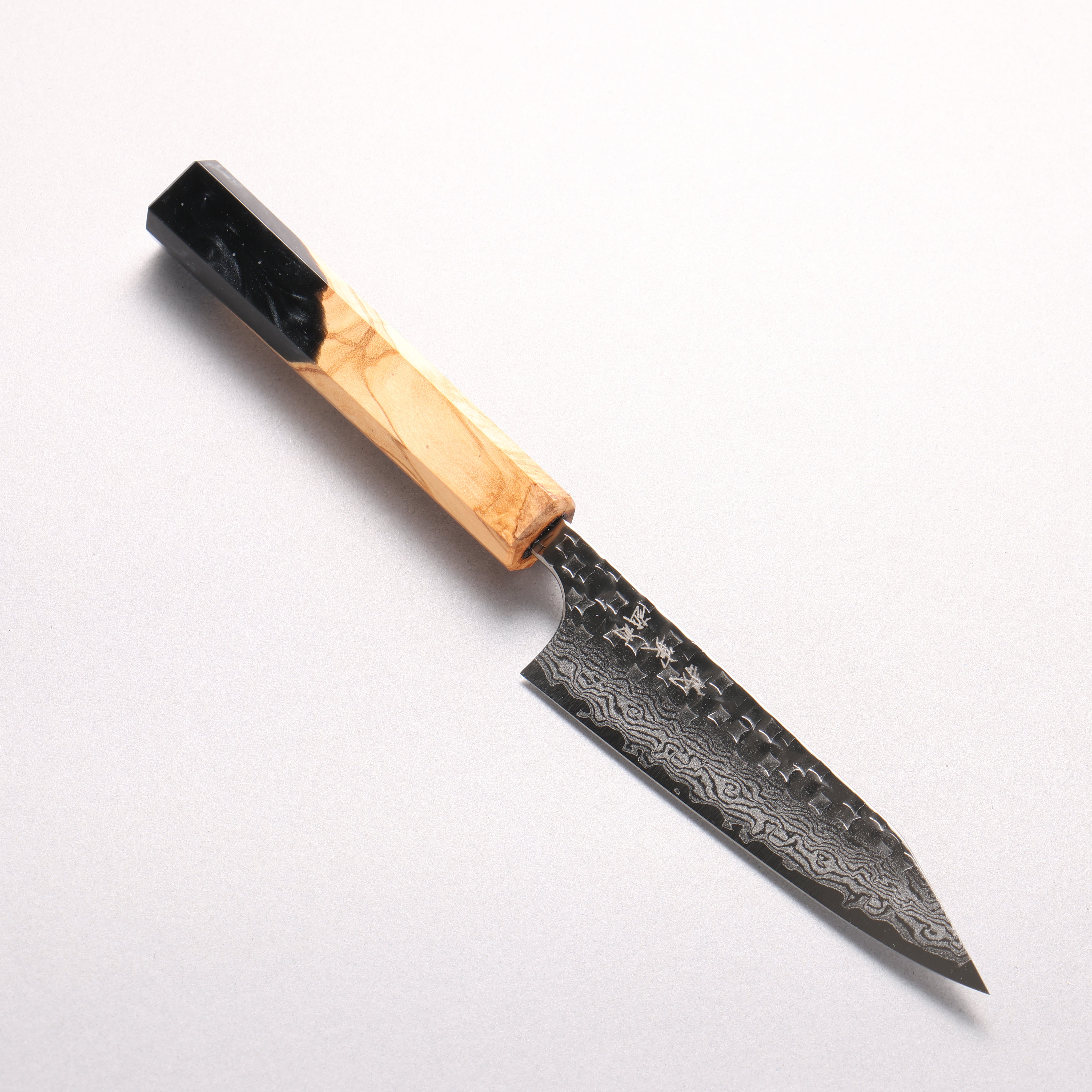 Yoshimi Kato Minamo II VG-XEOS Hammered Damascus Kiritsuke Petty-Utility 120mm Olive Tree and Black Resin Handle