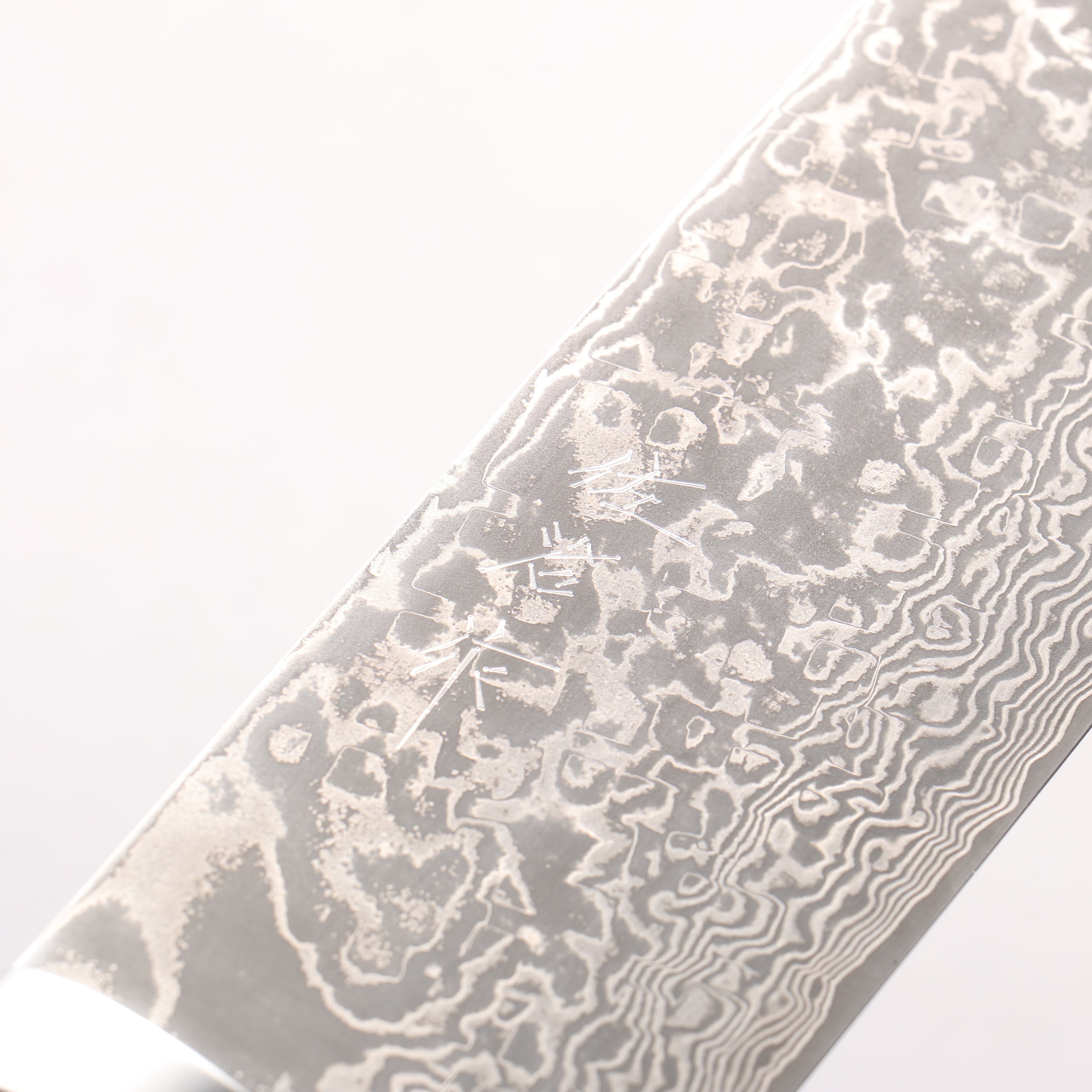 Takeshi Saji SG2 Black Damascus Nakiri 165mm White and Black Marble Acrylic Handle