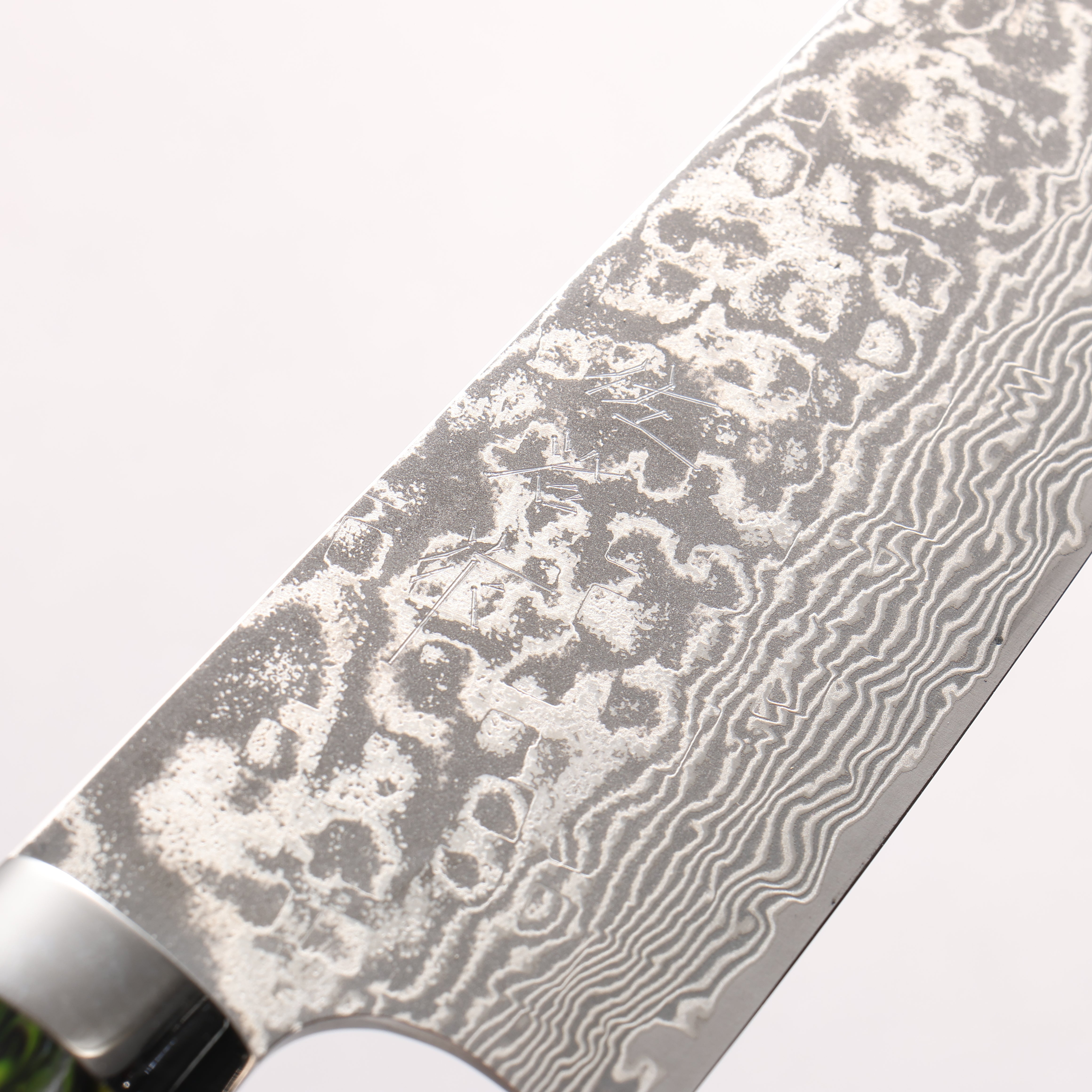 Takeshi Saji SG2 Black Damascus Santoku 180mm Black and Yellow Marbled Acrylic Handle