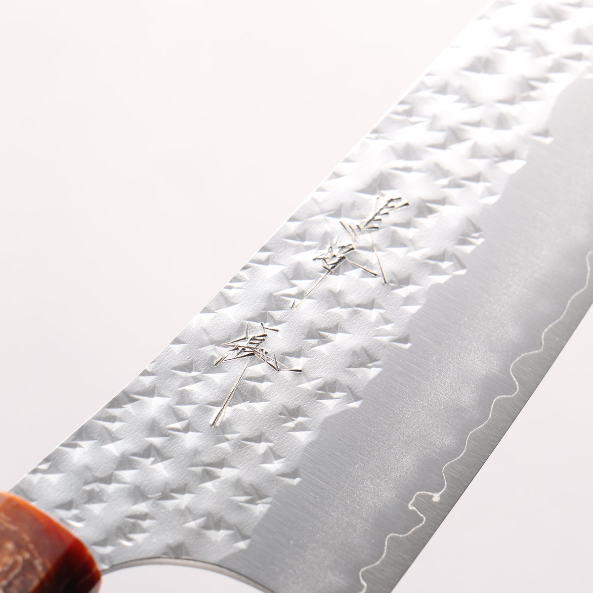 Yu Kurosaki Senko SG2 Hammered Bunka 170mm Brown Stabilized Wood (White Ring) Handle