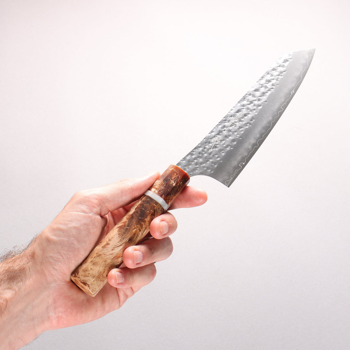 Yu Kurosaki Senko SG2 Hammered Bunka 170mm Brown Stabilized Wood (White Ring) Handle