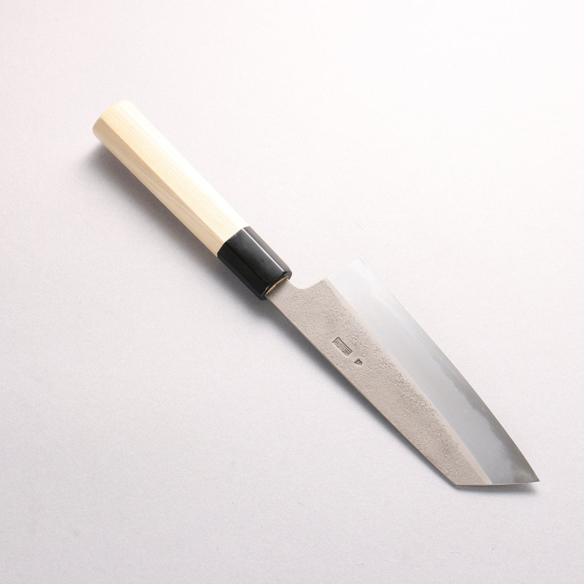 Kikuzuki White Steel No.2 Nashiji Kiritsuke Santoku 150mm Magnolia (Ferrule: Water Buffalo Horn) Handle