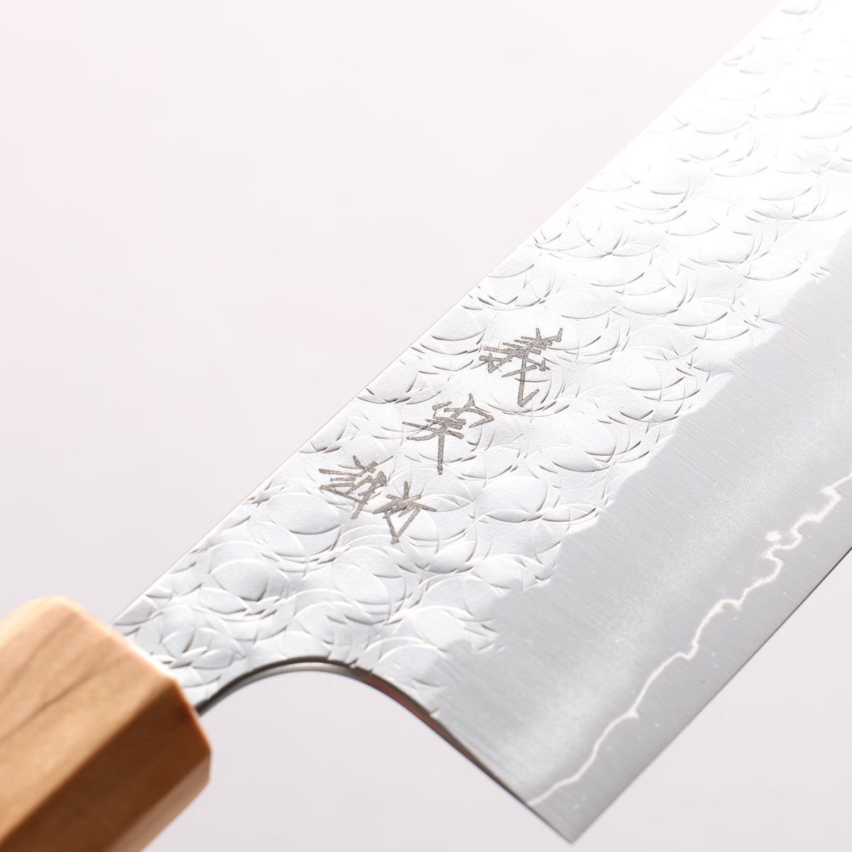 Yoshimi Kato Minamo SG2 Hammered Santoku 170mm Olive Tree and Blue Resin Handle - Seisuke Knife