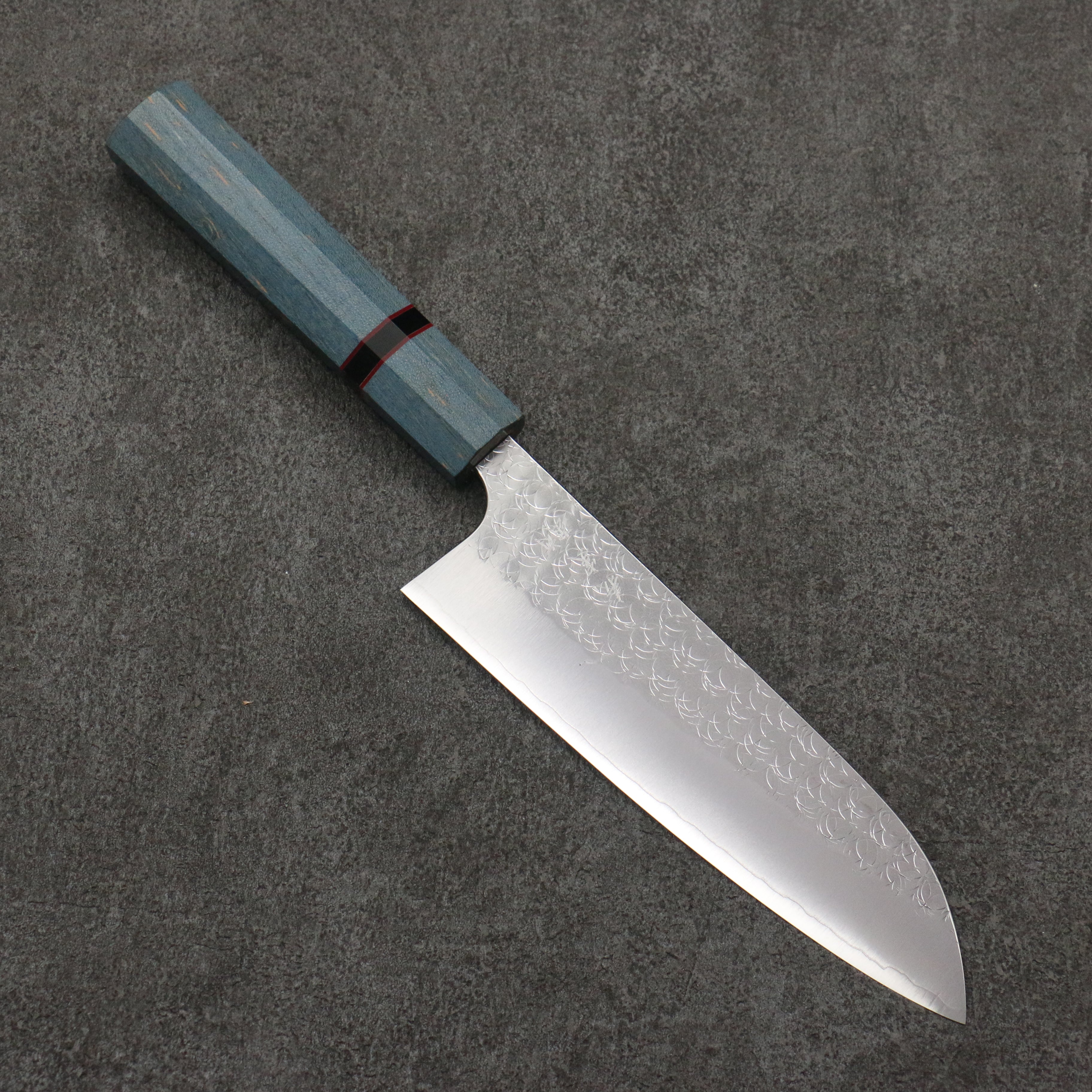Yoshimi Kato Minamo SG2 Hammered Santoku 170mm Blue Stabilized Wood (With Black Ring) Handle - Seisuke Knife