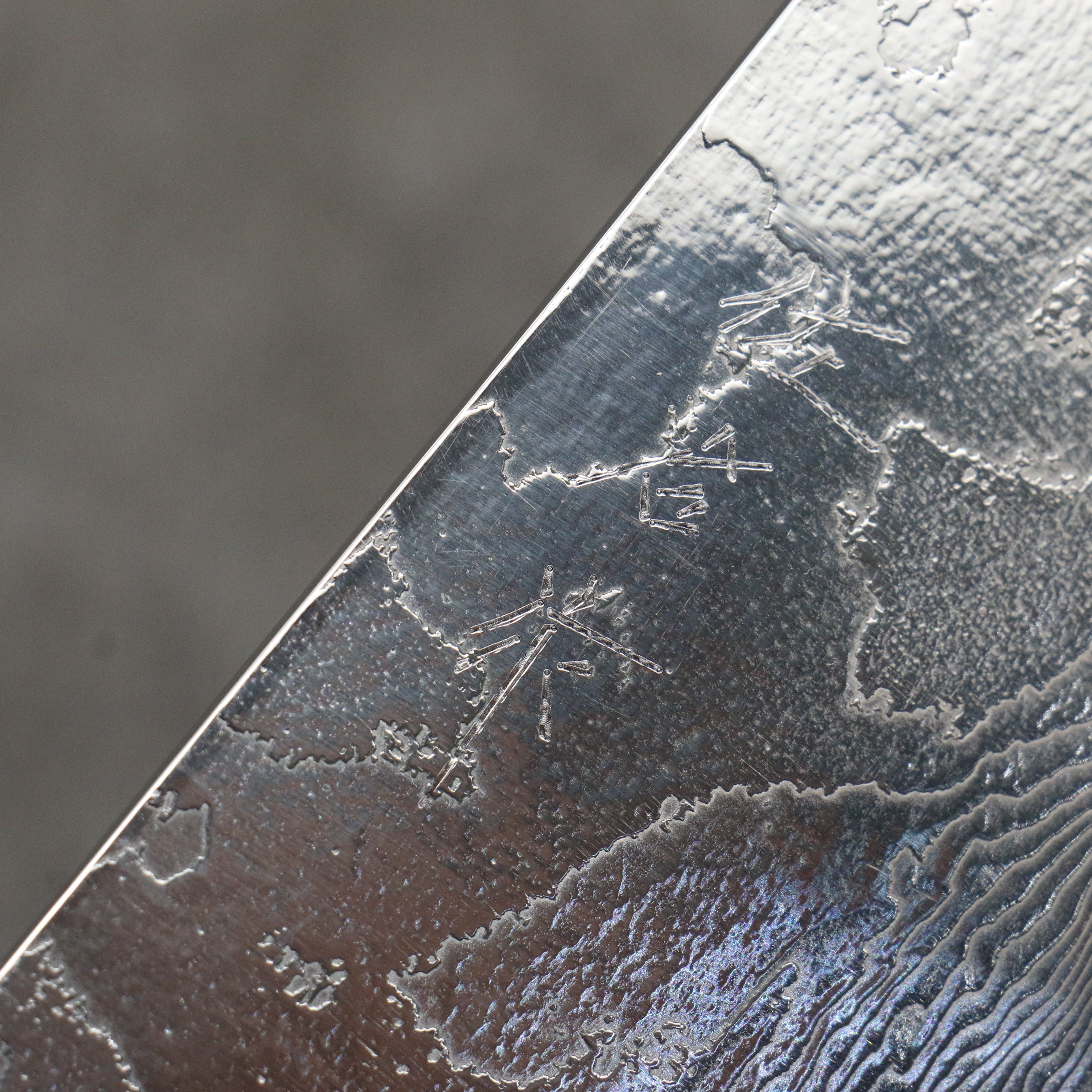 Takeshi Saji SG2 Damascus Diamond Finish Sakimaru Sujihiki 390mm White and Blue Marble Acrylic Handle - Seisuke Knife