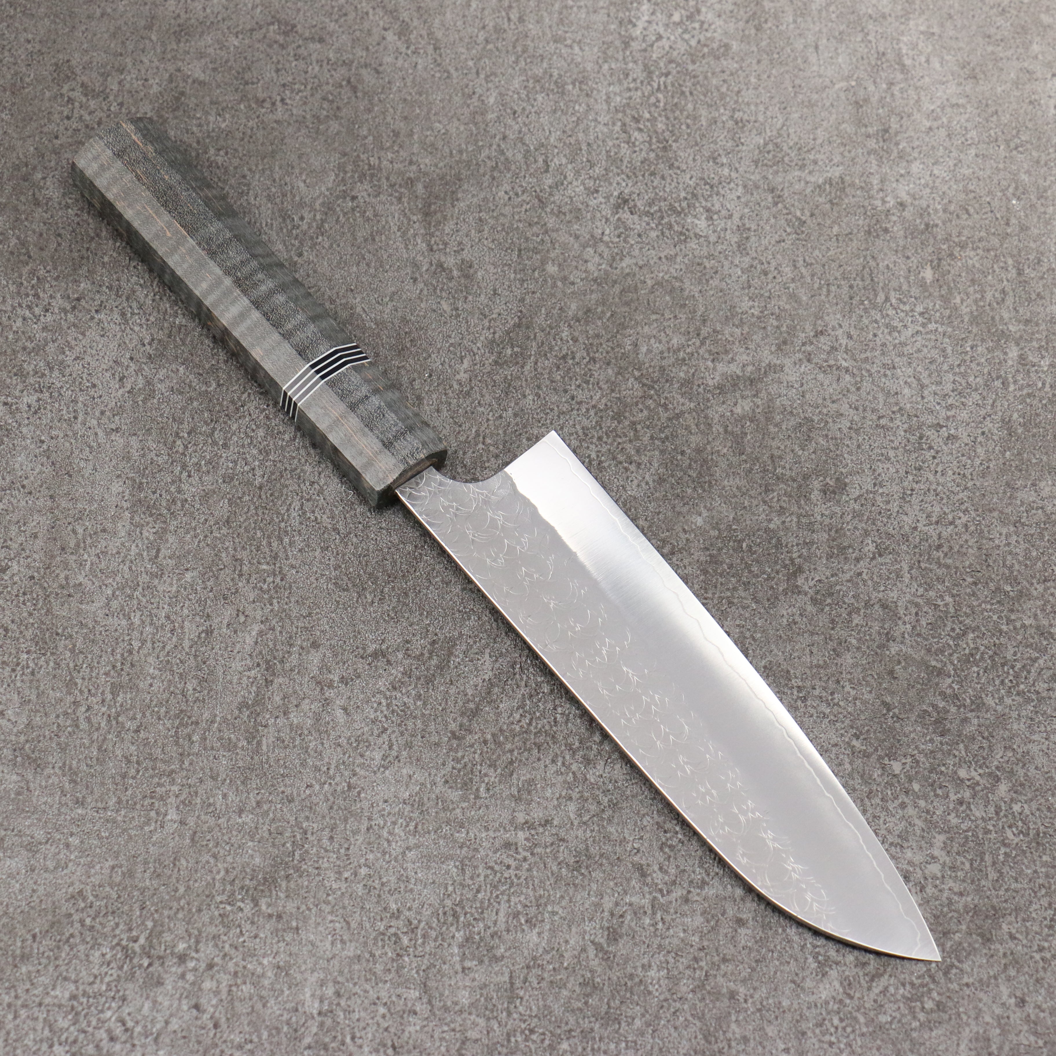 Yoshimi Kato Minamo SG2 Hammered Santoku 170mm Gray Stablilized Wood (Black and White Rings) Handle - Seisuke Knife