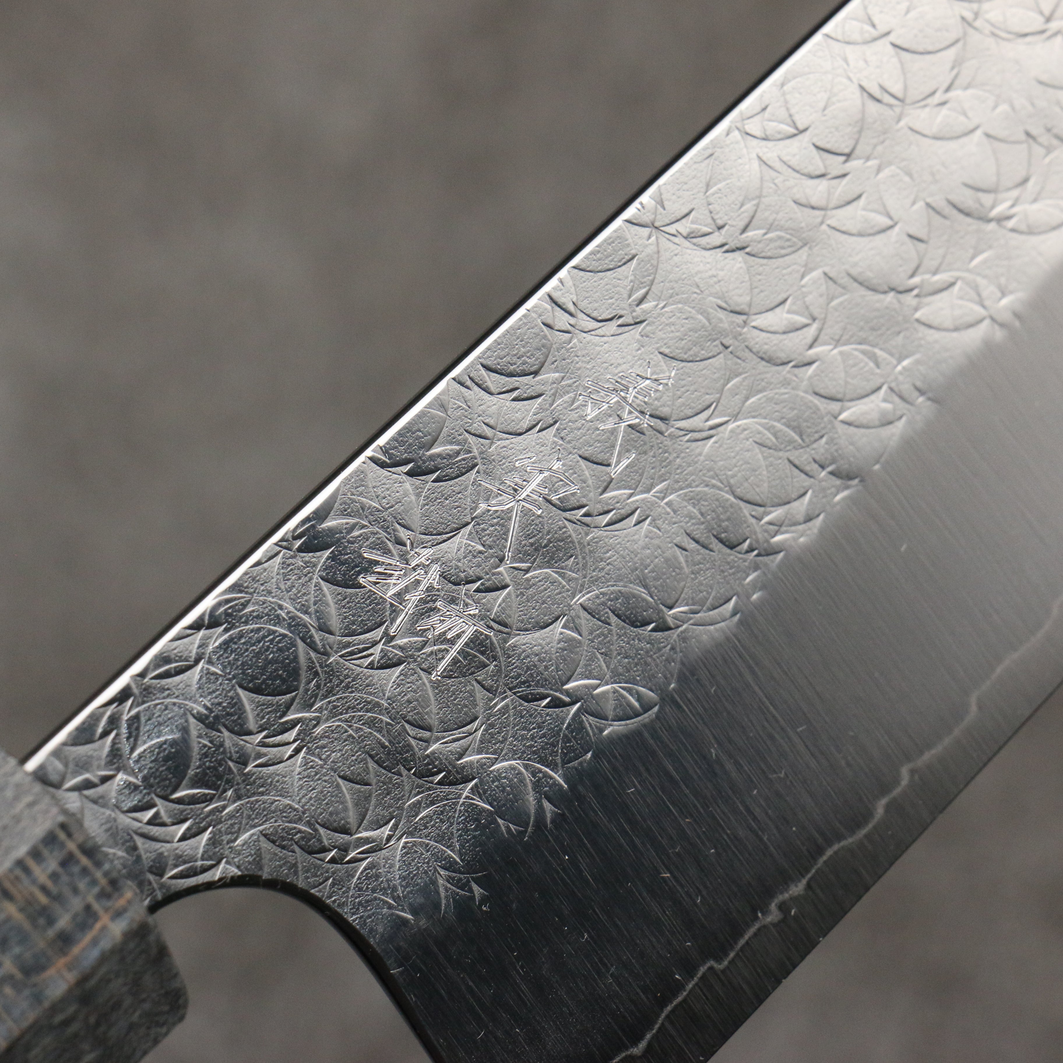 Yoshimi Kato Minamo SG2 Hammered Santoku 170mm Gray Stablilized Wood (Black and White Rings) Handle - Seisuke Knife