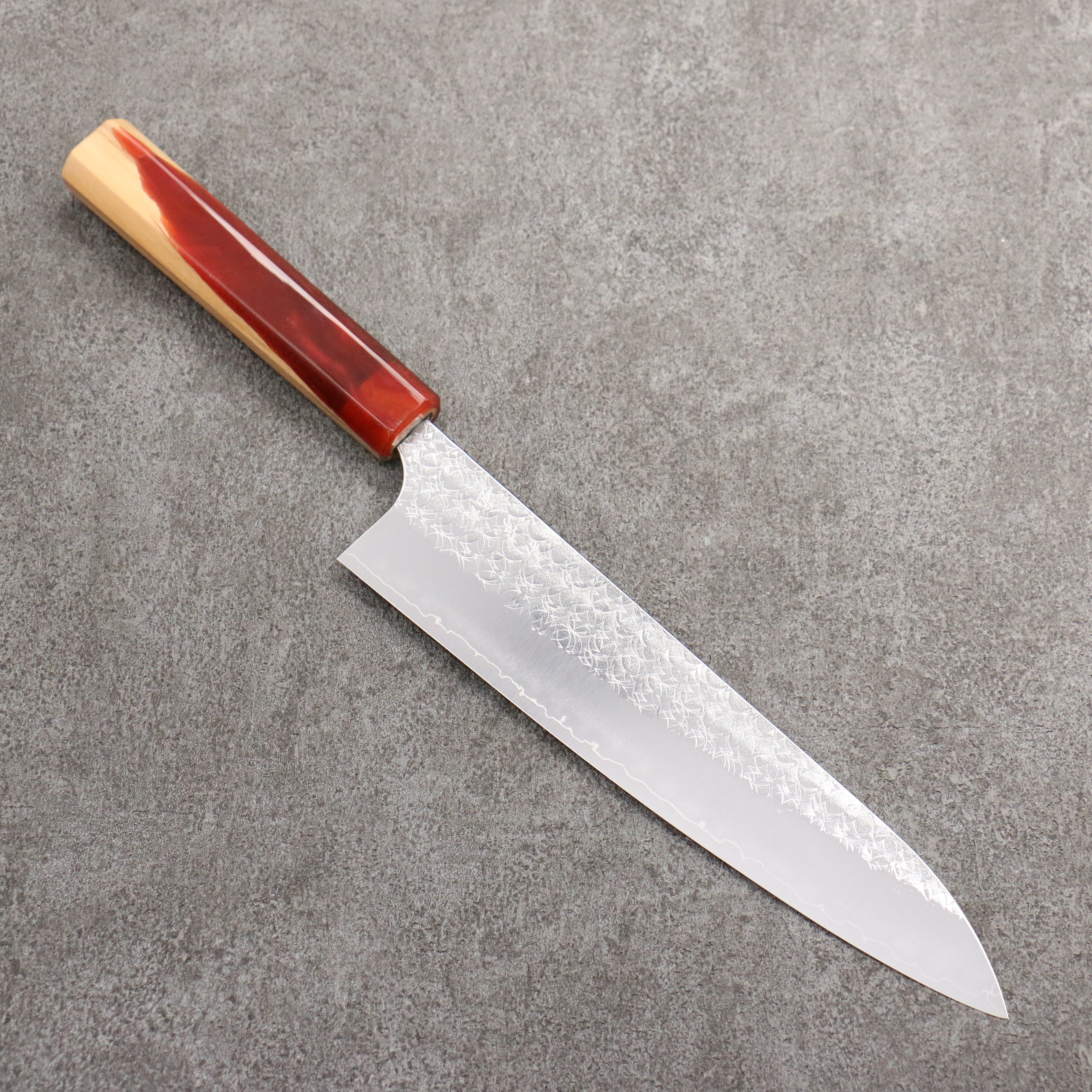 Yoshimi Kato Minamo SG2 Hammered Gyuto 210mm Olive Tree and Red Resin Handle - Seisuke Knife