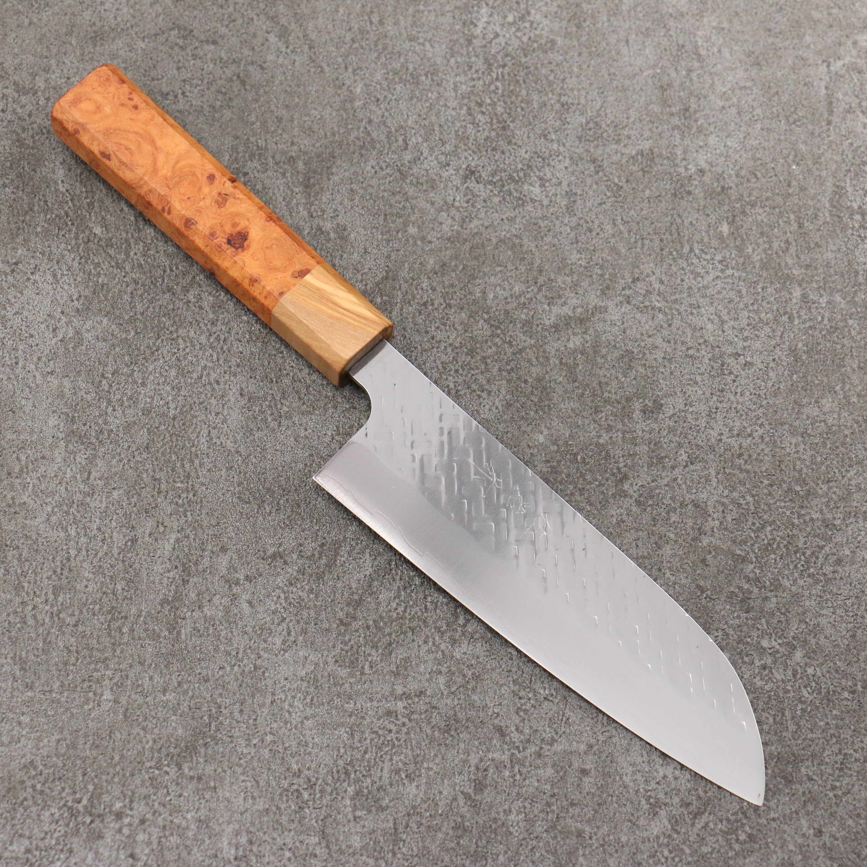 Takeshi Saji SPG STRIX Hammered Migaki Finished Santoku 165mm Chinese Quince Burl (Ferrule: Olive Tree) Handle - Seisuke Knife