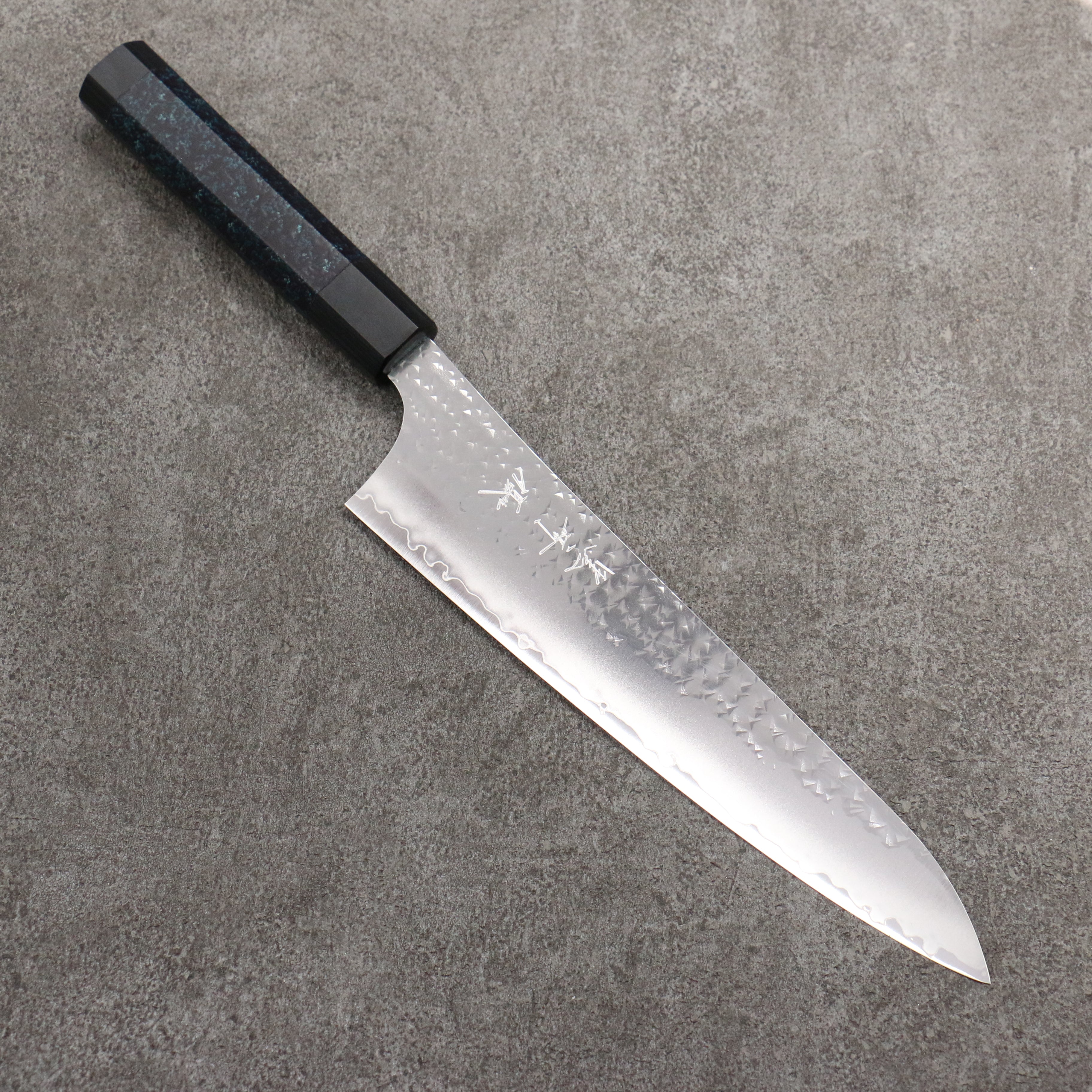 Yu Kurosaki Senko Ryu Ai Tenmoku SG2 Hammered Gyuto 210mm Indigo Lacquered (Tenmoku) Handle with Sheath - Seisuke Knife