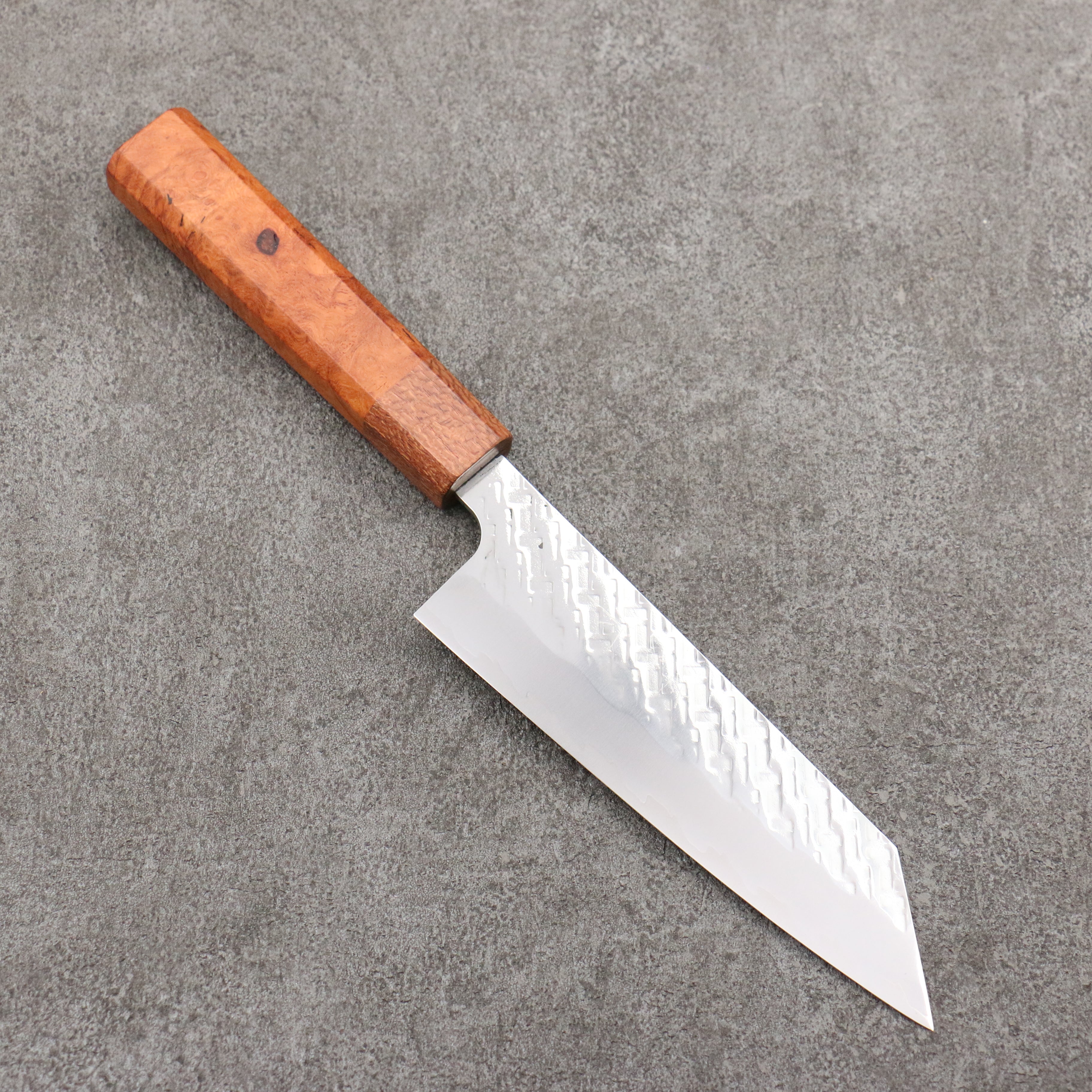 Takeshi Saji SPG STRIX Hammered Migaki Finished Bunka 165mm Chinese Quince Burl (Ferrule: Beefwood) Handle - Seisuke Knife