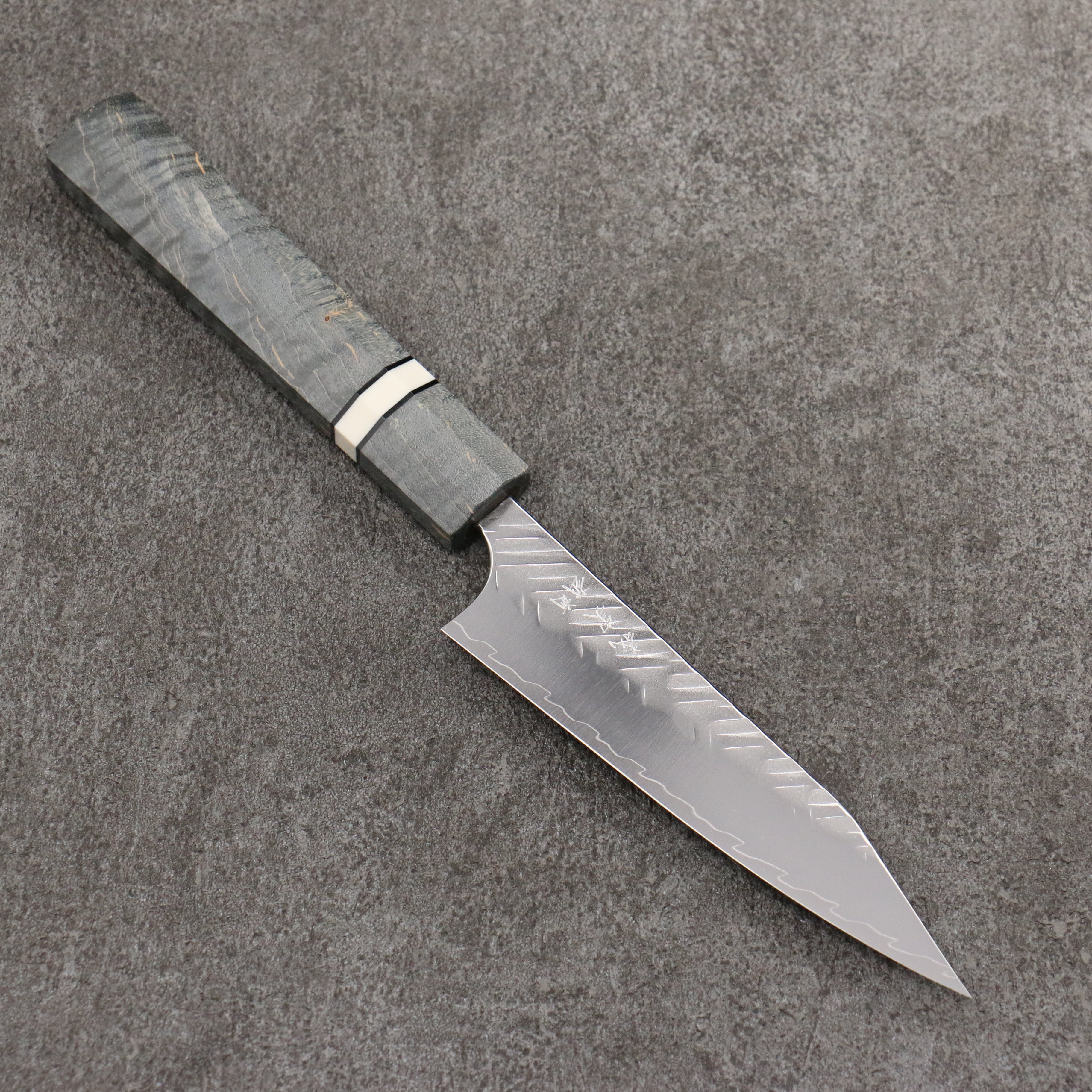 Yoshimi Kato SPG STRIX Hammered (V) Kiritsuke Petty-Utility 120mm Gray Stablilized Wood (White Ring) Handle - Seisuke Knife