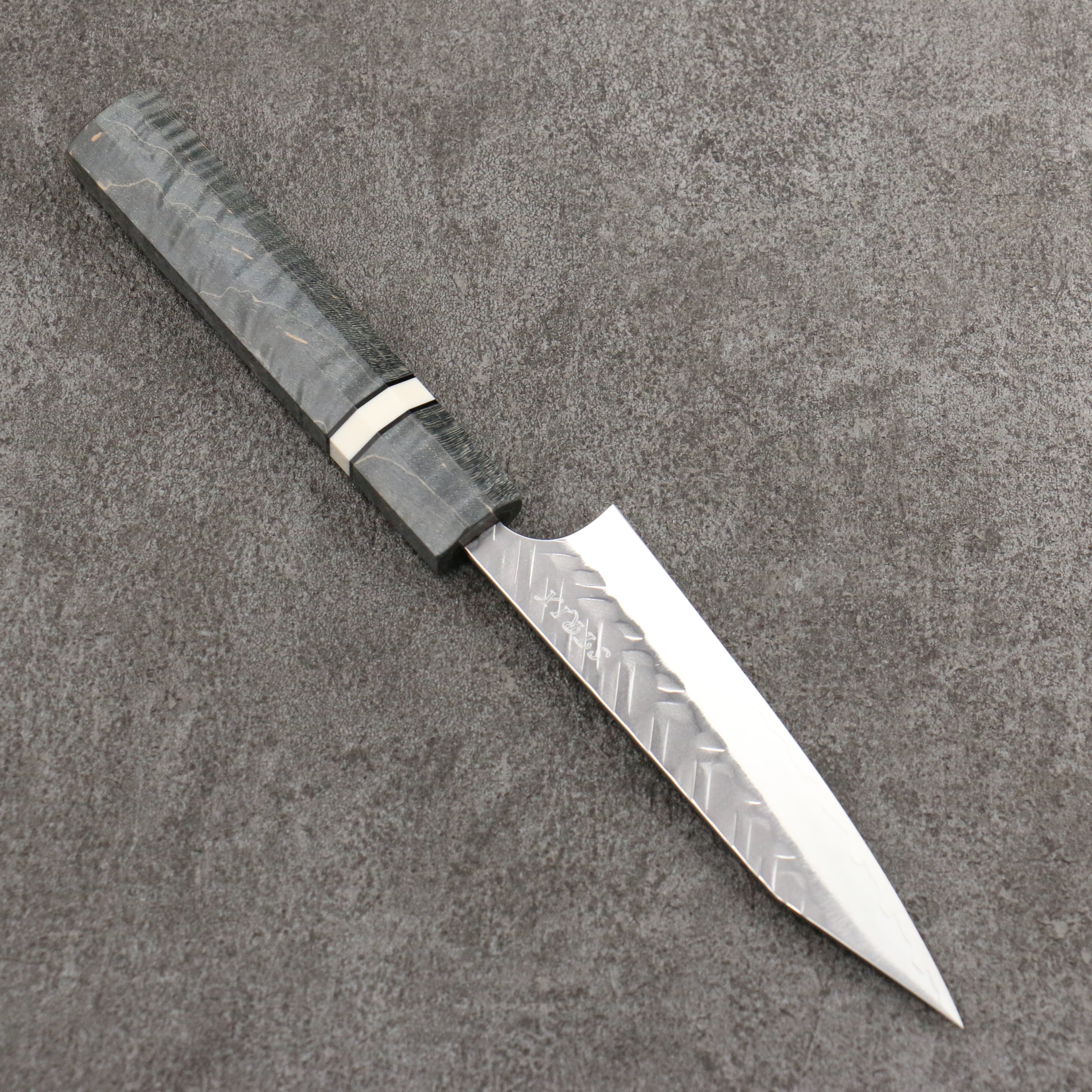 Yoshimi Kato SPG STRIX Hammered (V) Kiritsuke Petty-Utility 120mm Gray Stablilized Wood (White Ring) Handle - Seisuke Knife