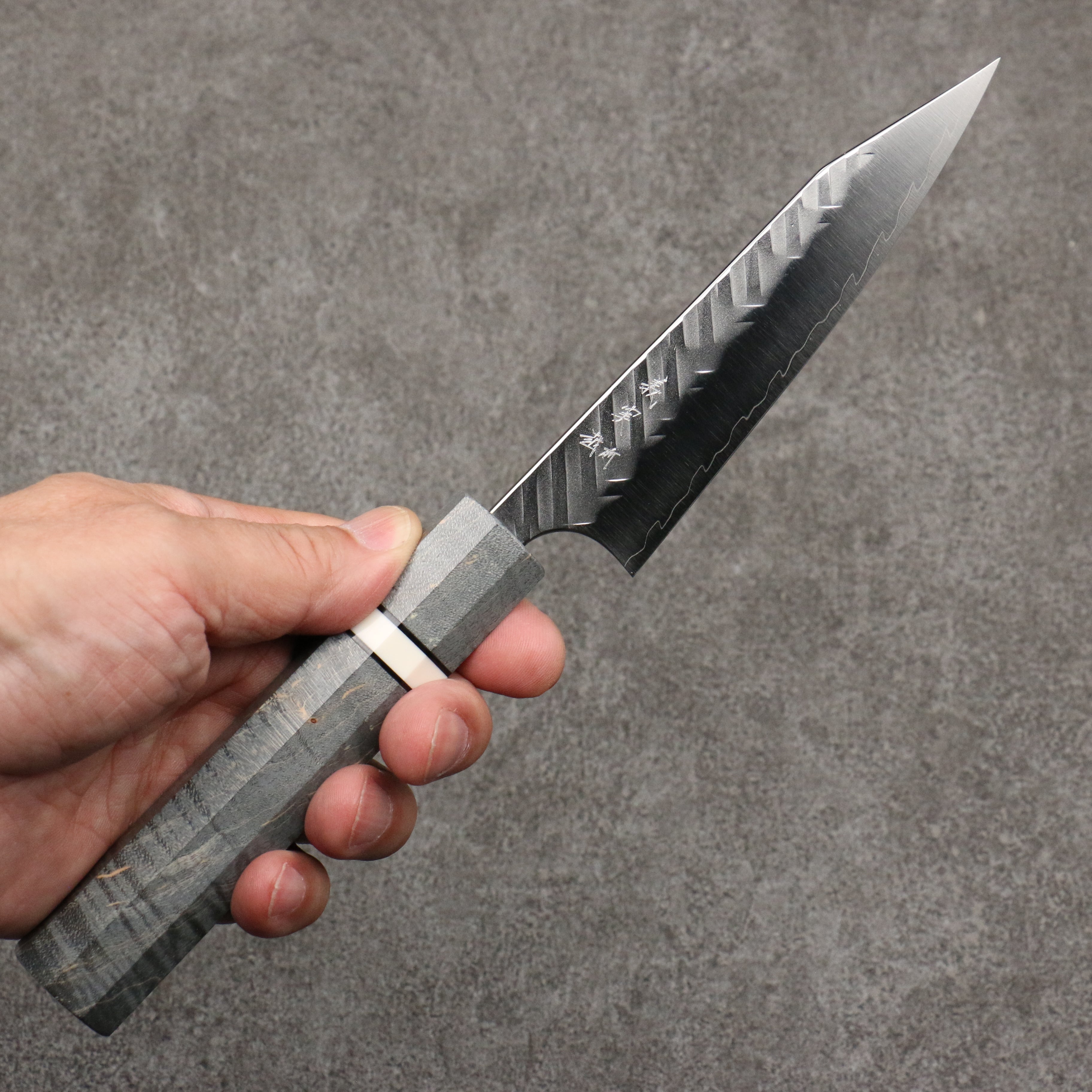Yoshimi Kato SPG STRIX Hammered (V) Kiritsuke Petty-Utility 120mm Gray Stablilized Wood (White Ring) Handle - Seisuke Knife