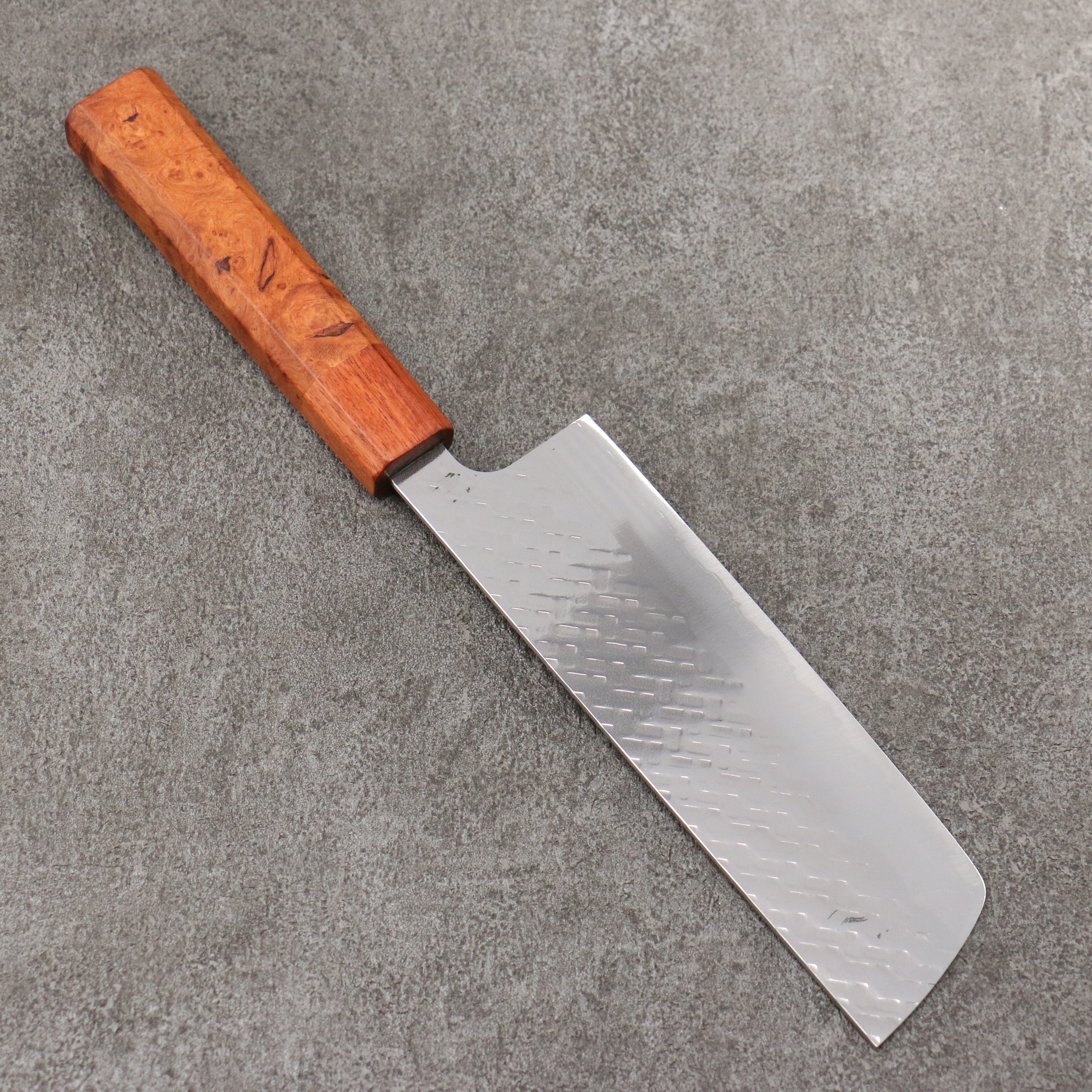 Takeshi Saji SPG STRIX Hammered Migaki Finished Nakiri 165mm Chinese Quince Burl (Ferrule: Chinese Quince) Handle - Seisuke Knife