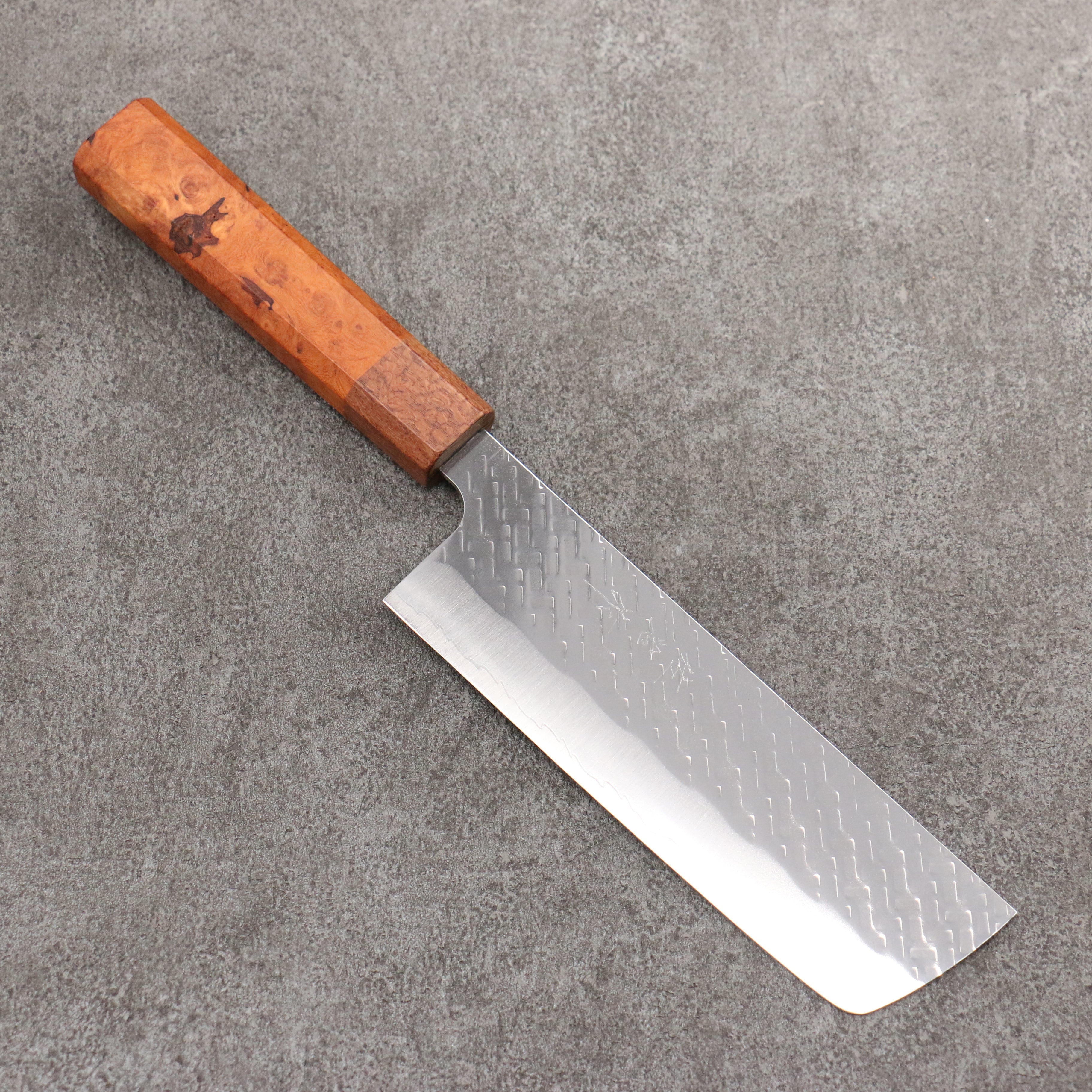Takeshi Saji SPG STRIX Hammered Migaki Finished Nakiri 165mm Chinese Quince Burl (Ferrule: Beefwood) Handle - Seisuke Knife