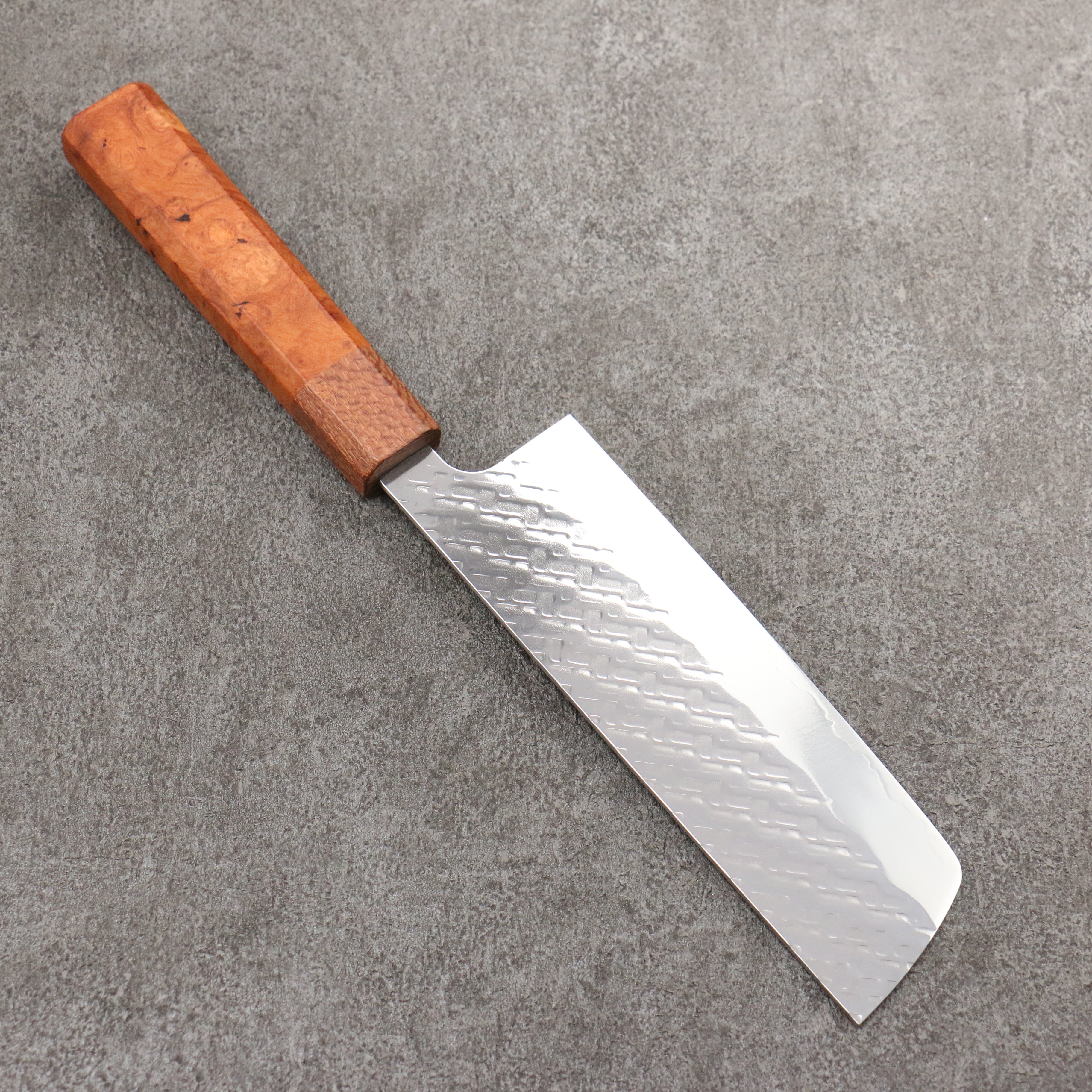 Takeshi Saji SPG STRIX Hammered Migaki Finished Nakiri 165mm Chinese Quince Burl (Ferrule: Beefwood) Handle - Seisuke Knife