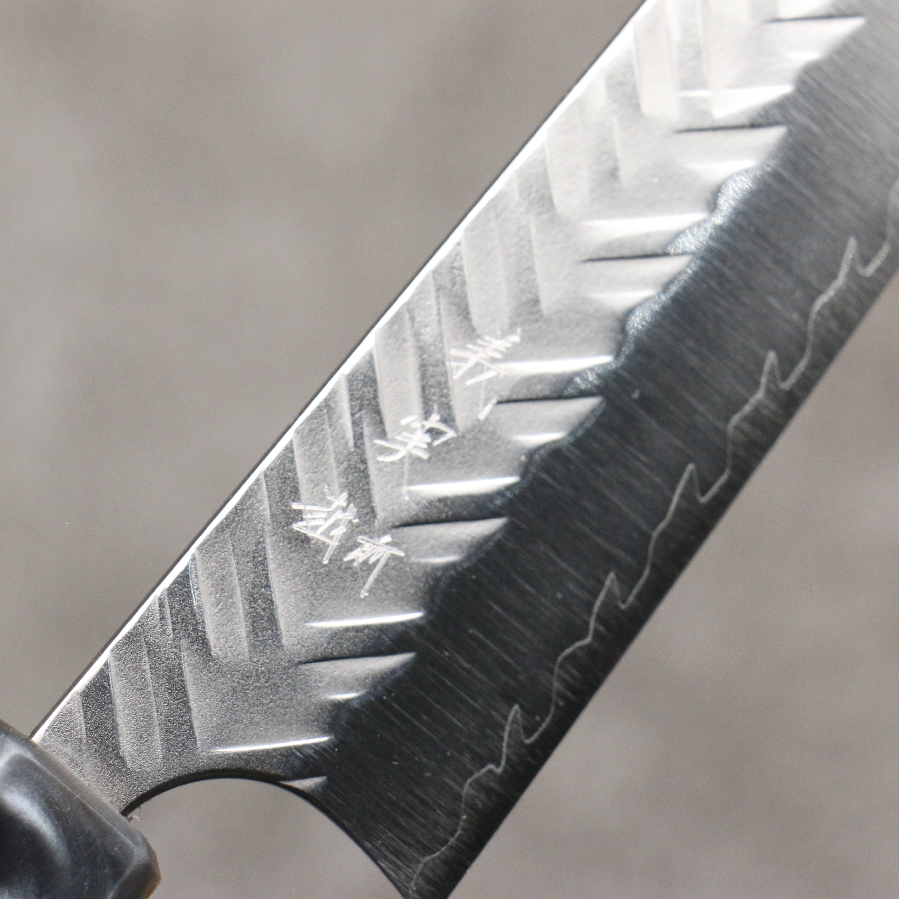 Yoshimi Kato SPG STRIX Hammered (V) Small Bunka 130mm Olive Tree and Black/White Marble Resin Handle - Seisuke Knife