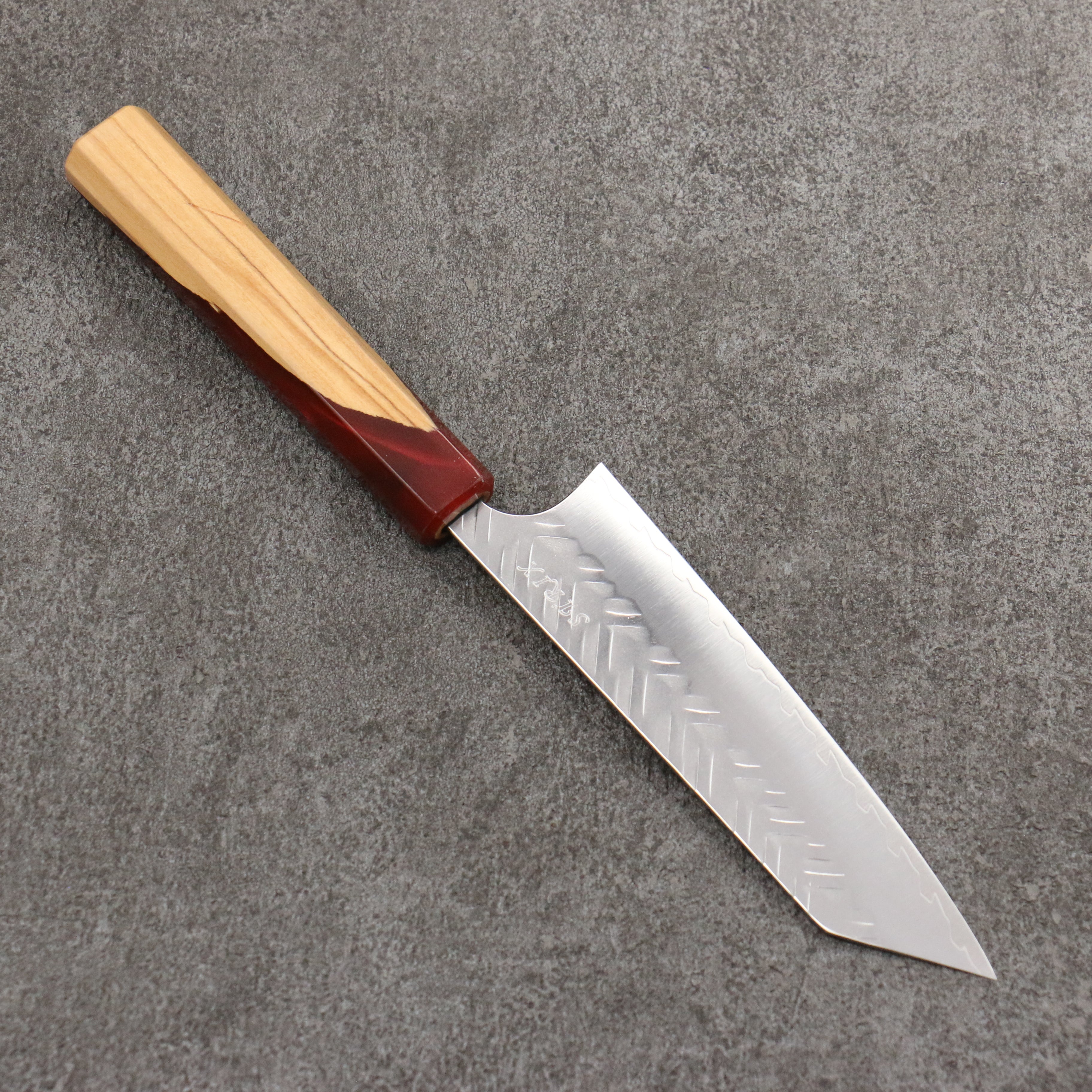 Yoshimi Kato SPG STRIX Hammered (V) Small Bunka 130mm Olive Tree and Red Resin Handle - Seisuke Knife