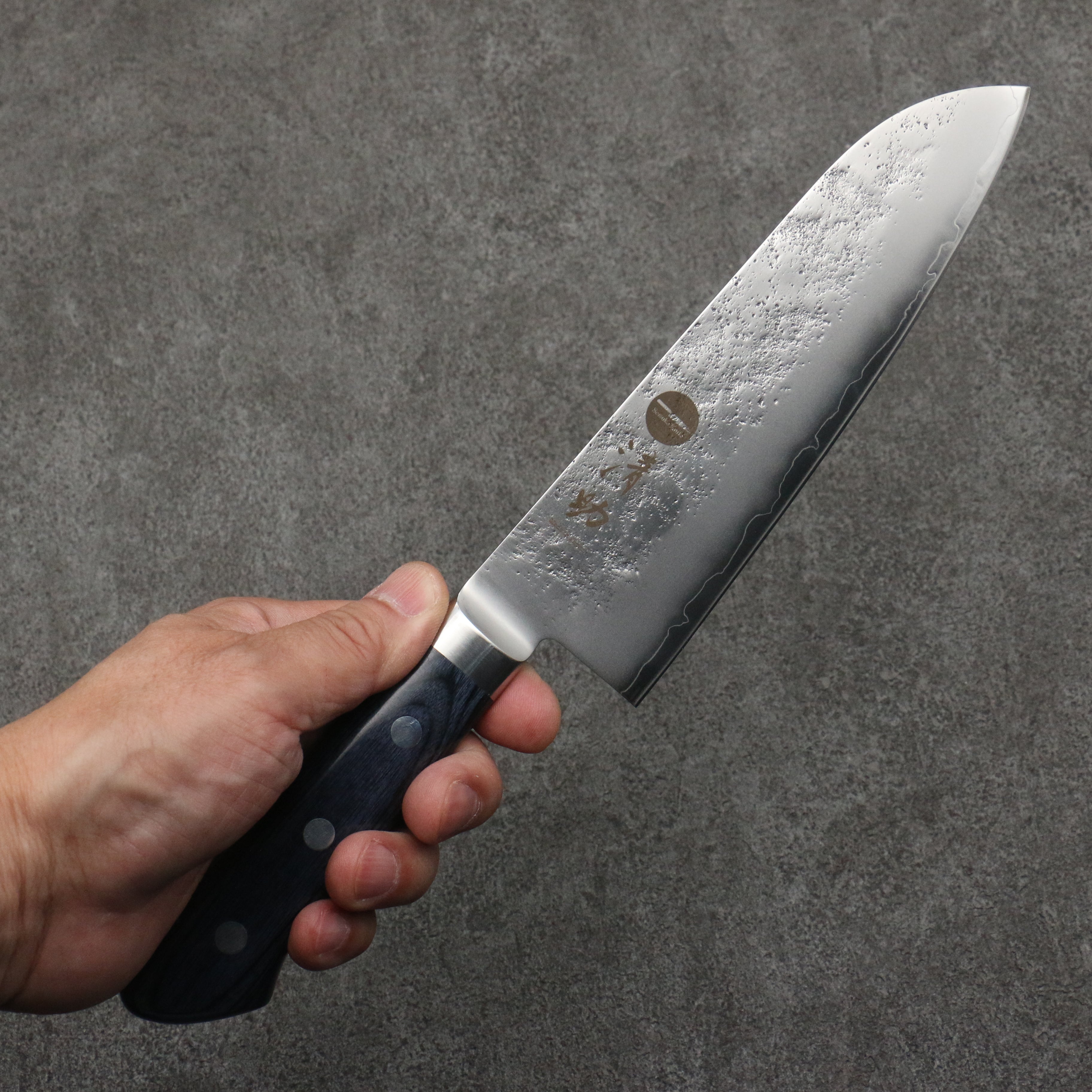 Seisuke Aonashi AUS10 3 Layer Nashiji Santoku 170mm Navy Pakkawood Handle - Seisuke Knife