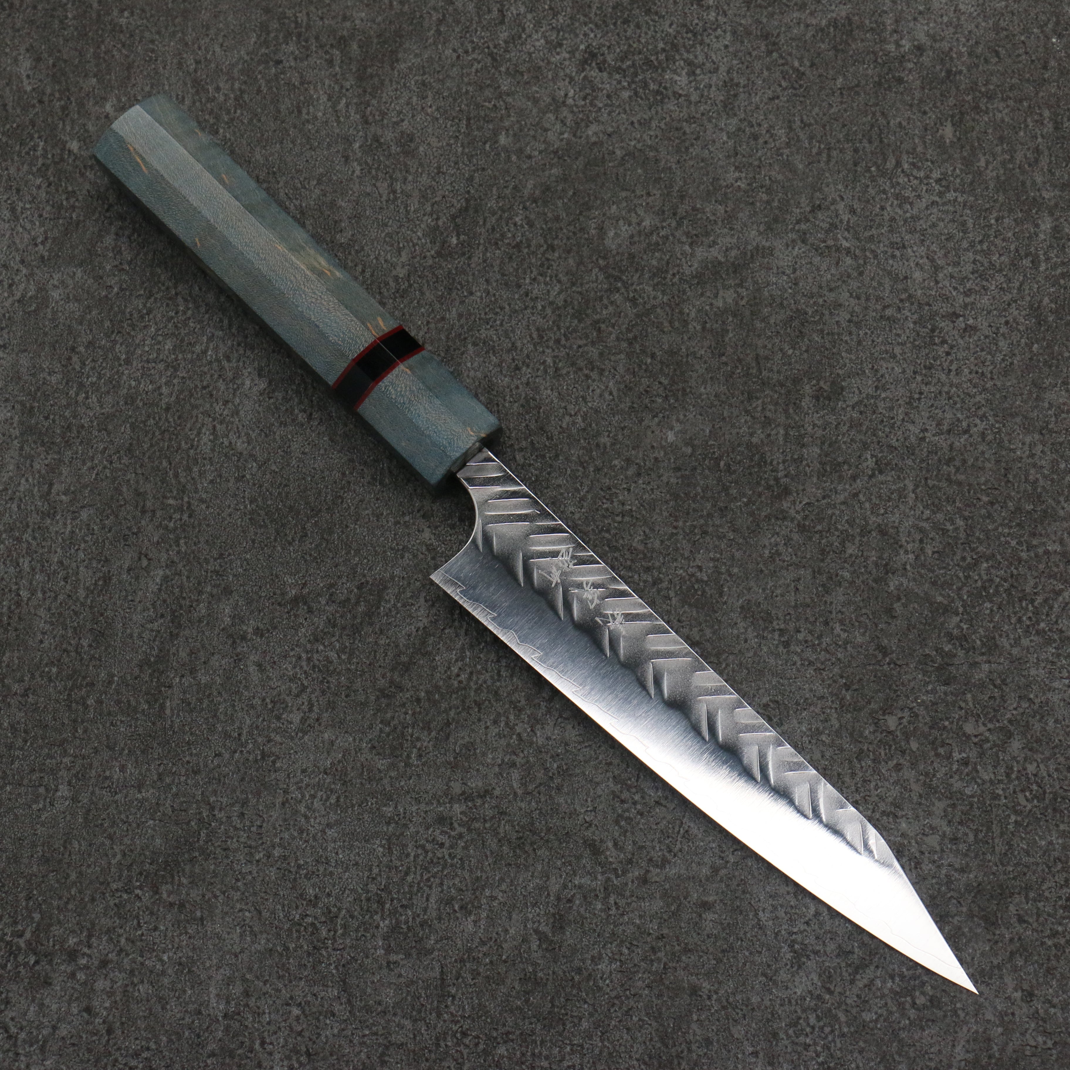 Yoshimi Kato SPG STRIX Hammered (V) Kiritsuke Petty-Utility 150mm Blue Stabilized Wood (With Black Ring) Handle - Seisuke Knife