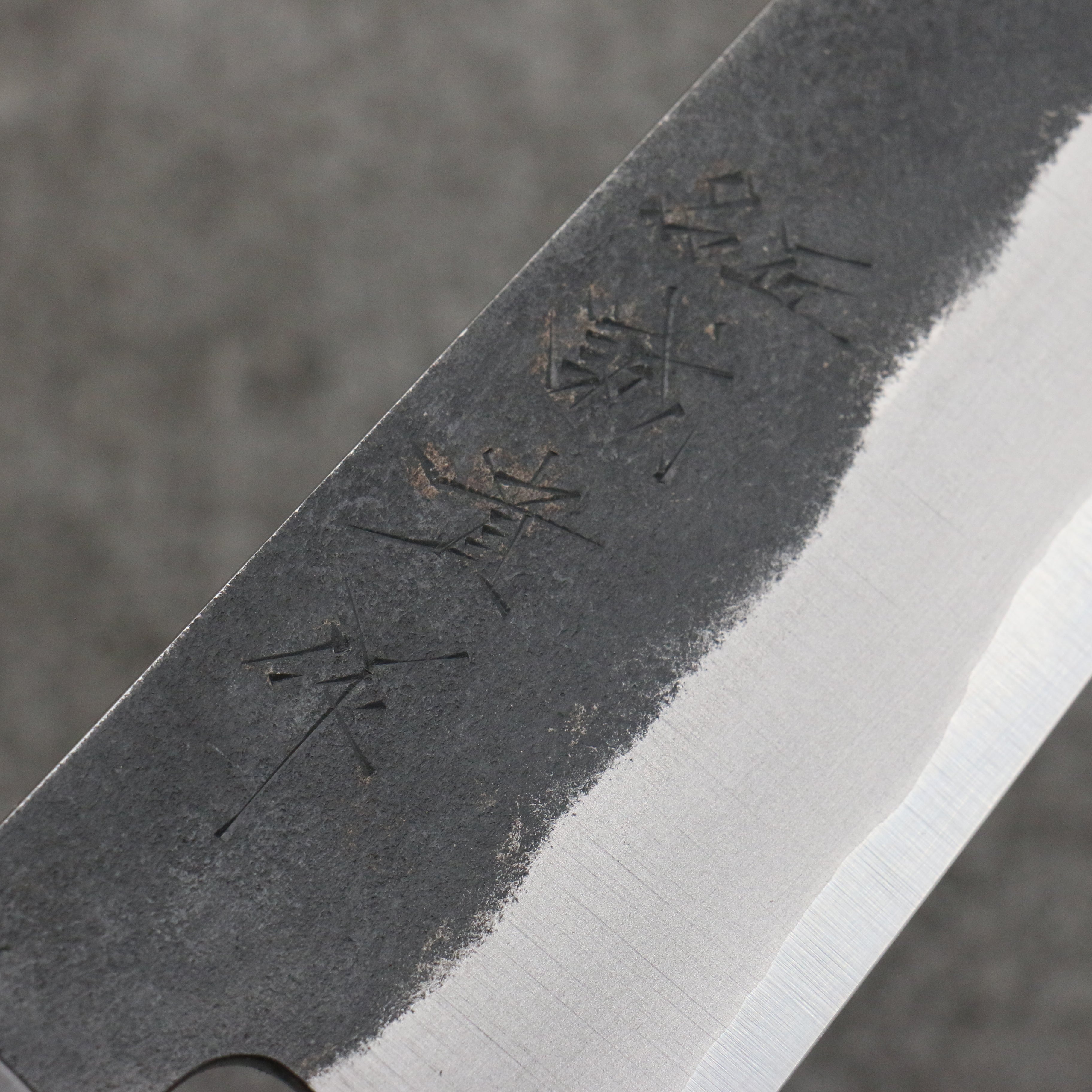Shigeki Tanaka TEKKA Blue Steel No.2 Kurouchi Kiritsuke Gyuto 210mm Walnut Handle - Seisuke Knife