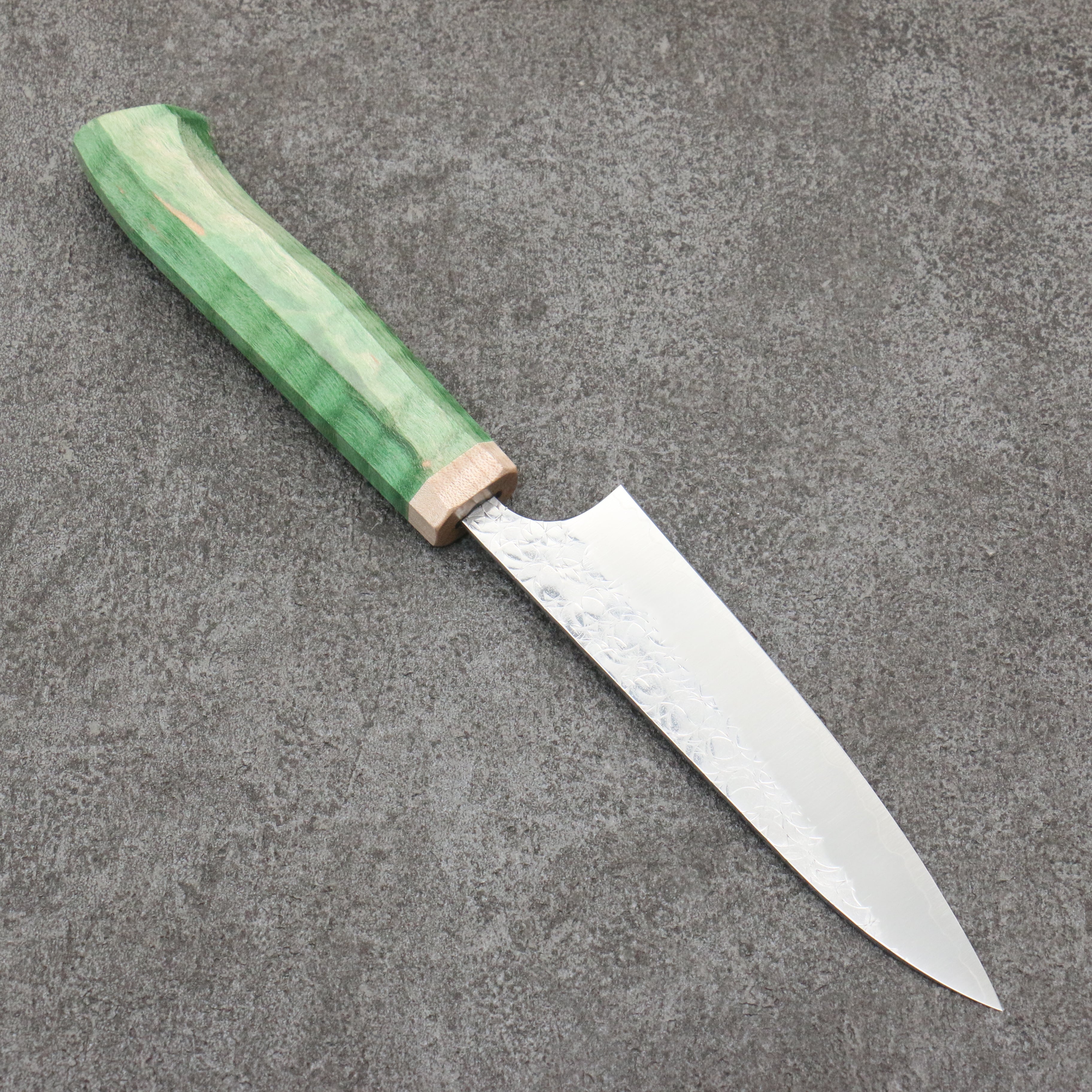 Yoshimi Kato Minamo SG2 Hammered Petty-Utility 120mm Western style (green) Handle - Seisuke Knife