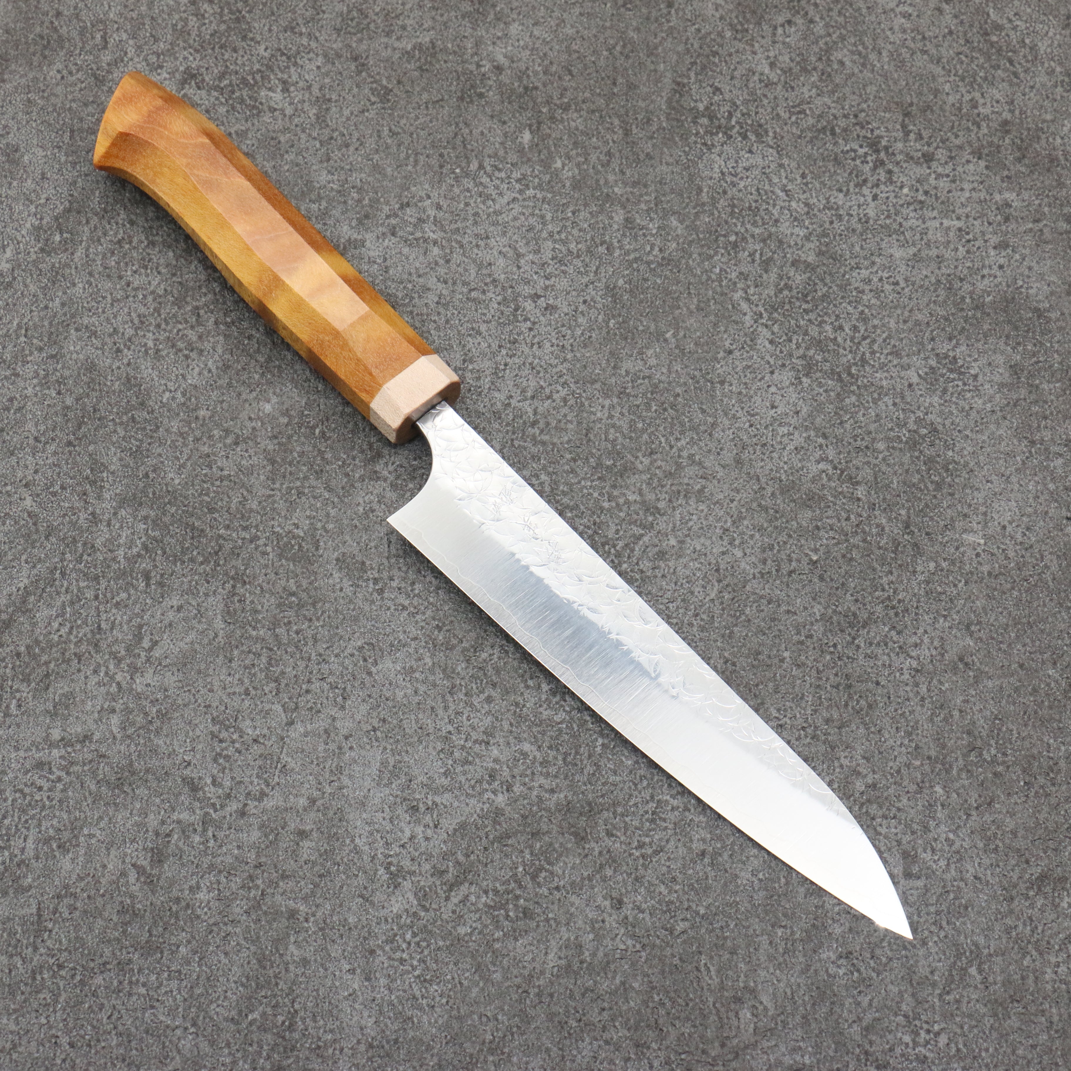 Yoshimi Kato Minamo SG2 Hammered Petty-Utility 150mm Western style (yellow) Handle - Seisuke Knife