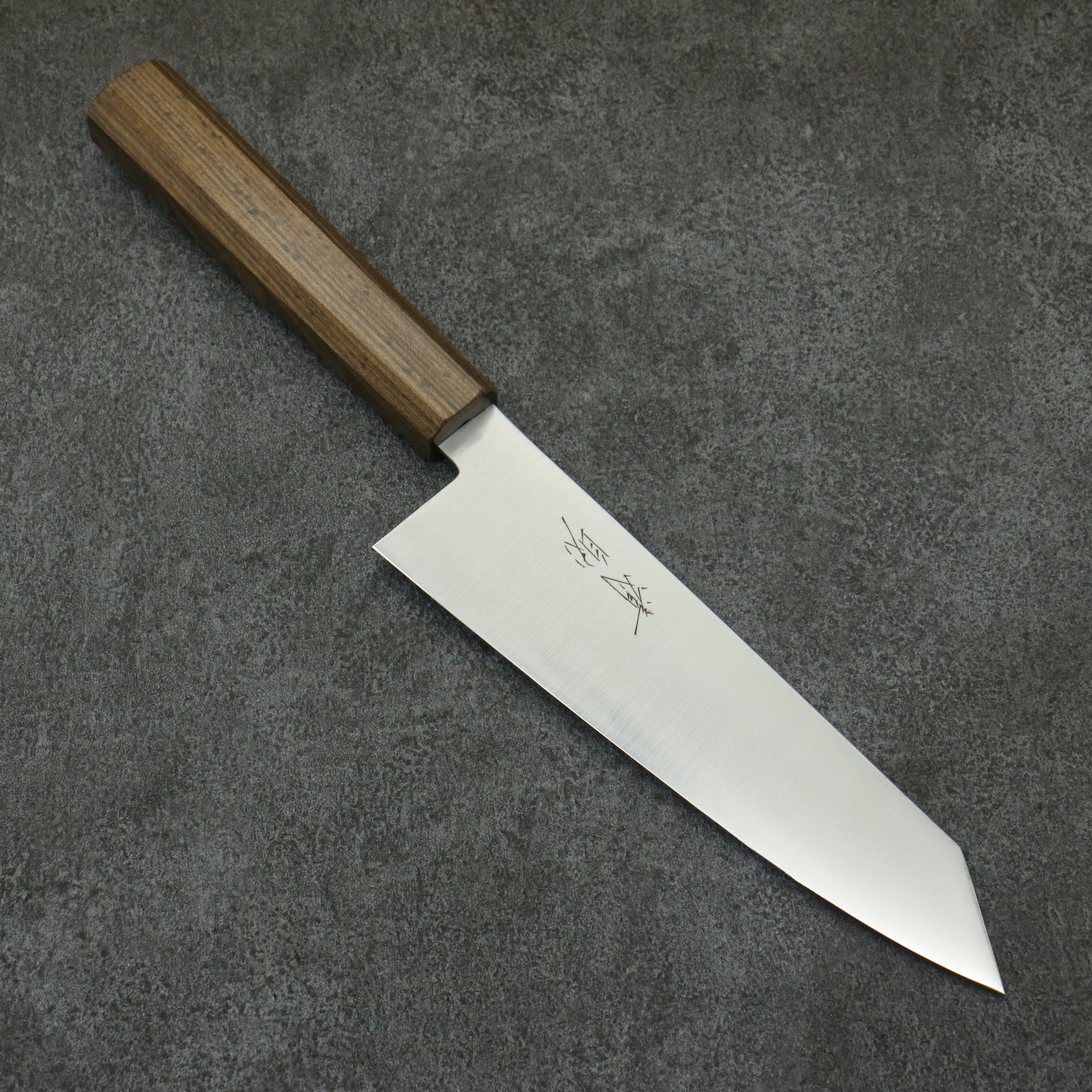 Seisuke Stainless Steel Kiritsuke Santoku 180mm Sandalwood (grey) Handle - Seisuke Knife