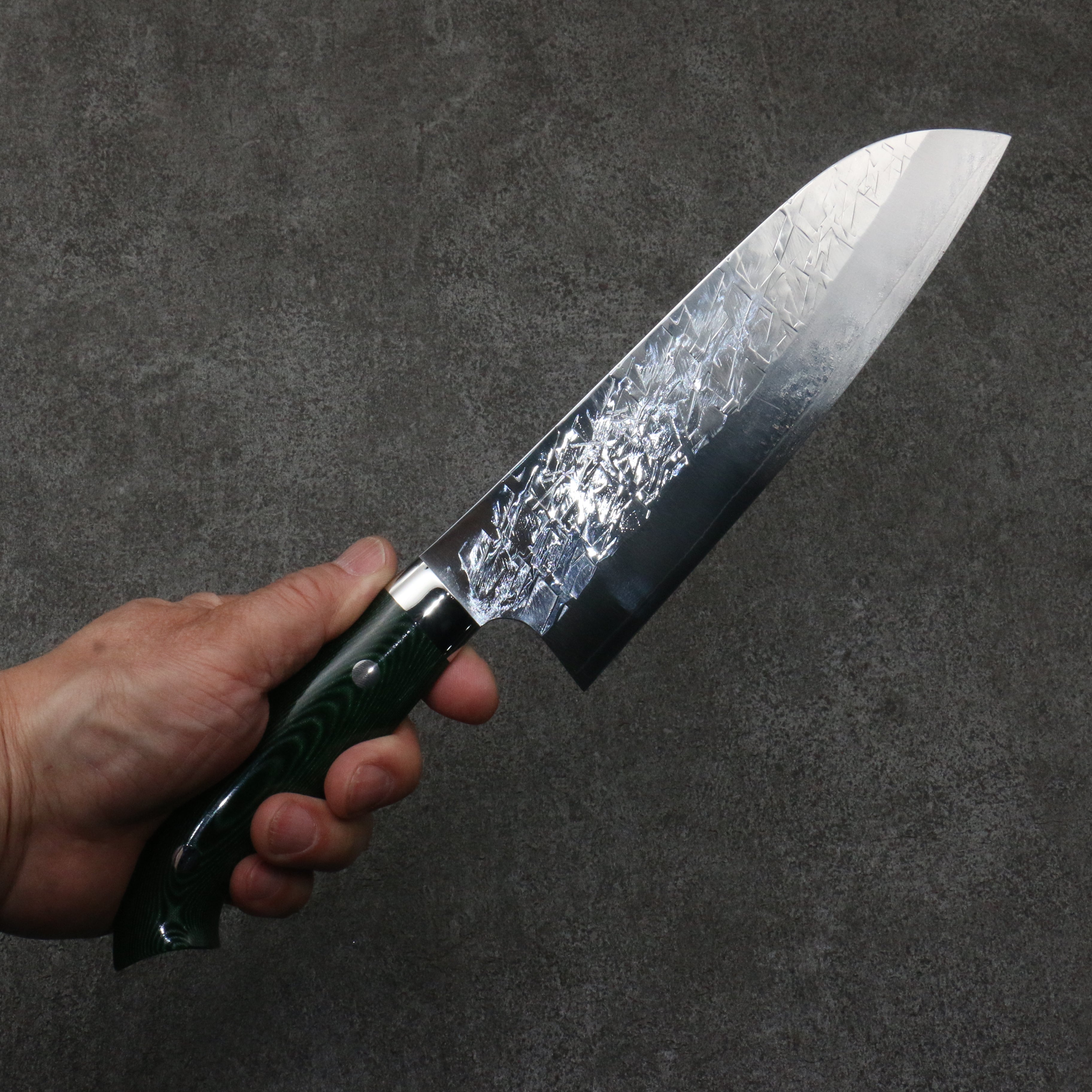 Takeshi Saji New Nomura Style SRS13 Hammered Santoku 180mm Green Micarta Handle - Seisuke Knife
