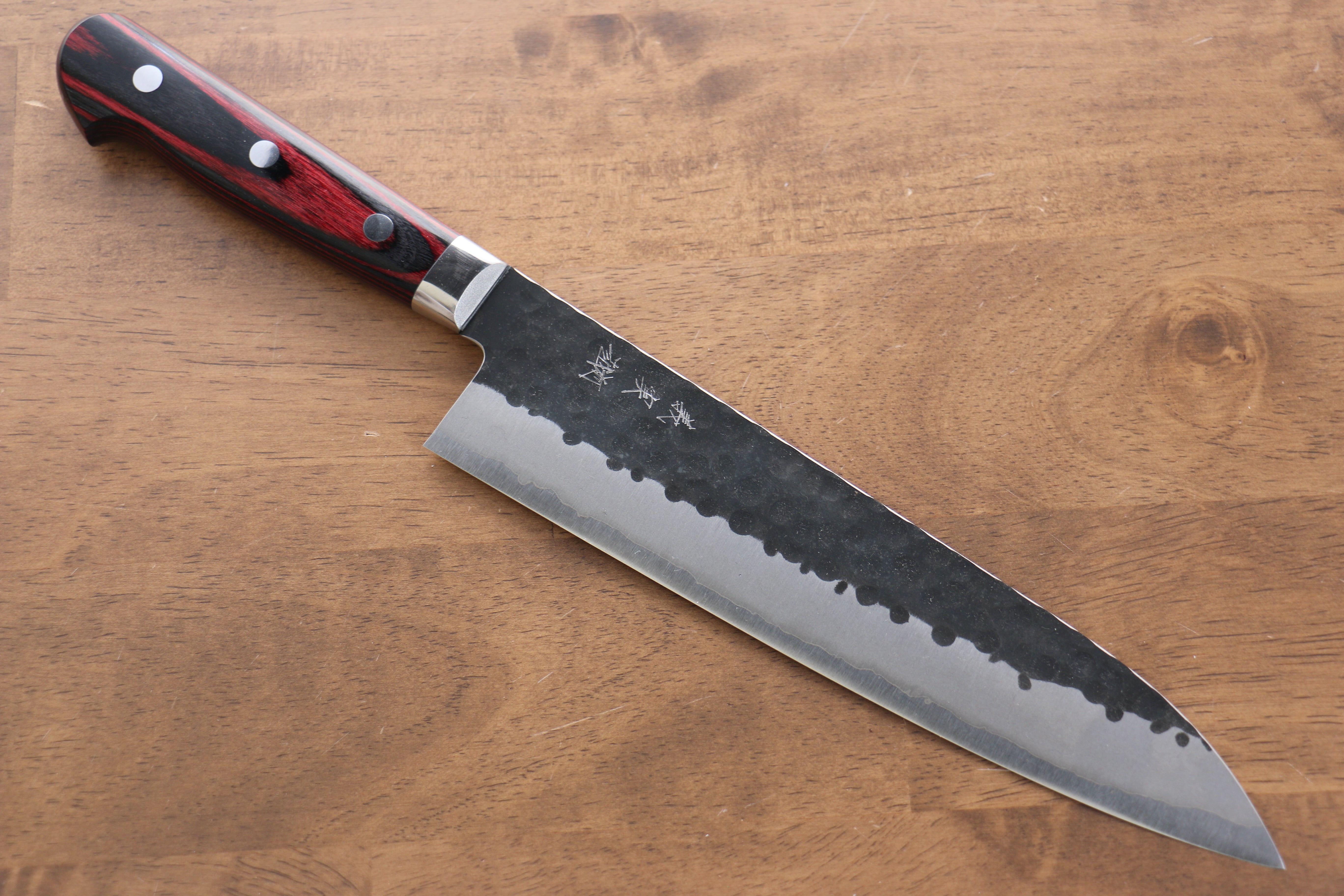 Yoshimi Kato Blue Super Kurouchi Hammered(Maru) Gyuto 210mm Red Pakka wood Handle - Seisuke Knife