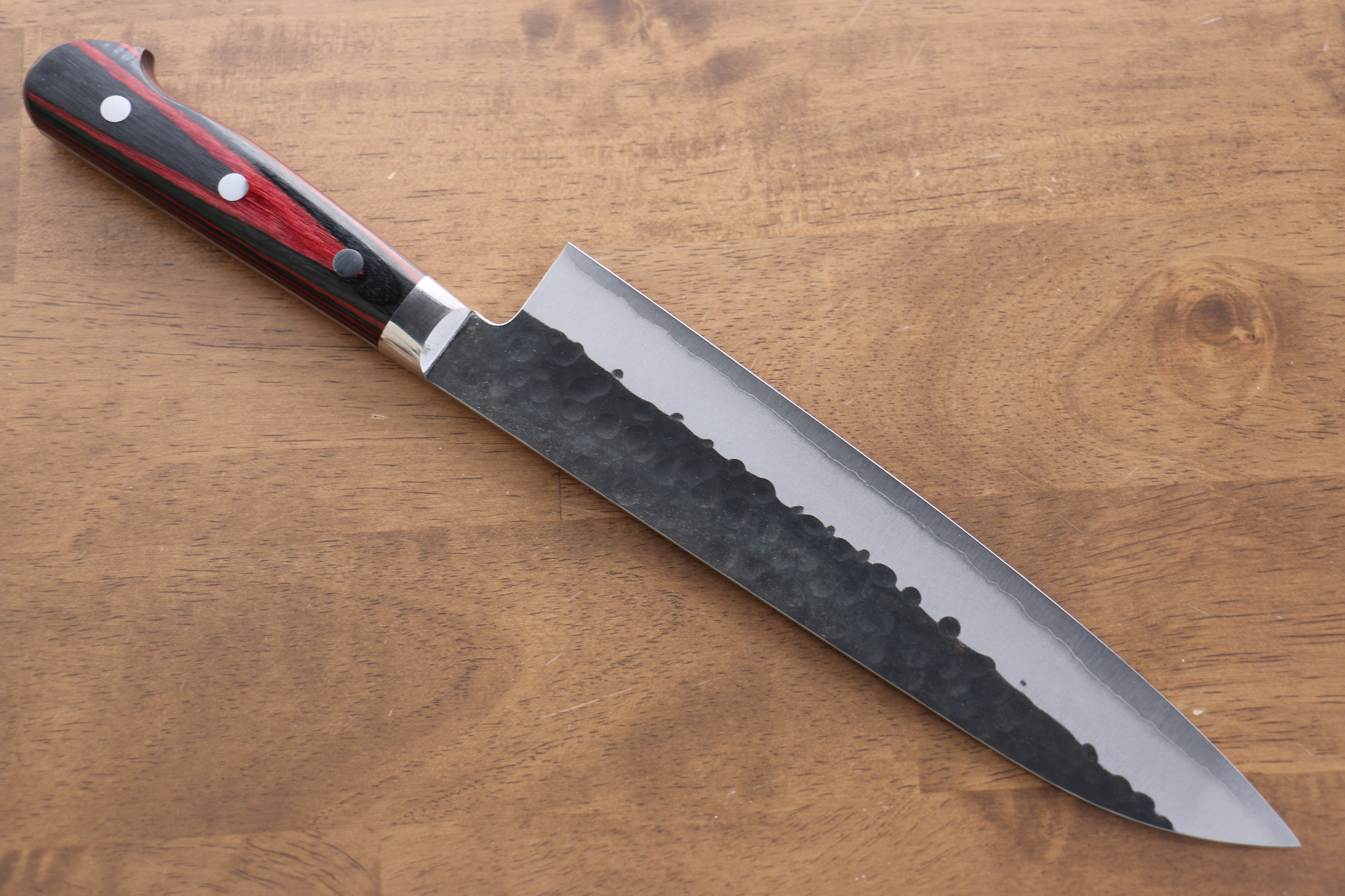Yoshimi Kato Blue Super Kurouchi Hammered(Maru) Gyuto 210mm Red Pakka wood Handle - Seisuke Knife