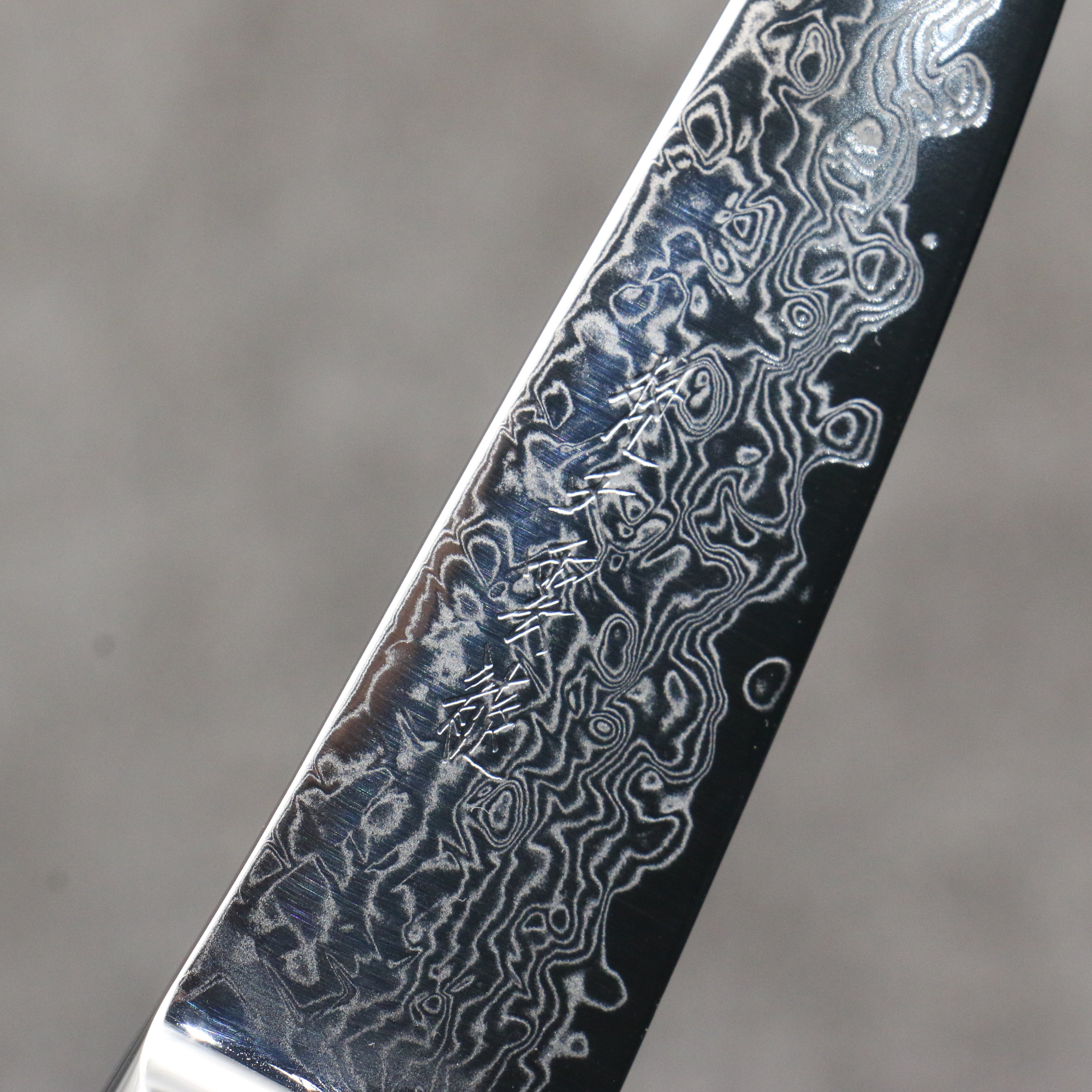 Ryusen Bonten Unryu VG10 63 Layer Damascus Petty-Utility 105mm Black Pakkawood Handle - Seisuke Knife