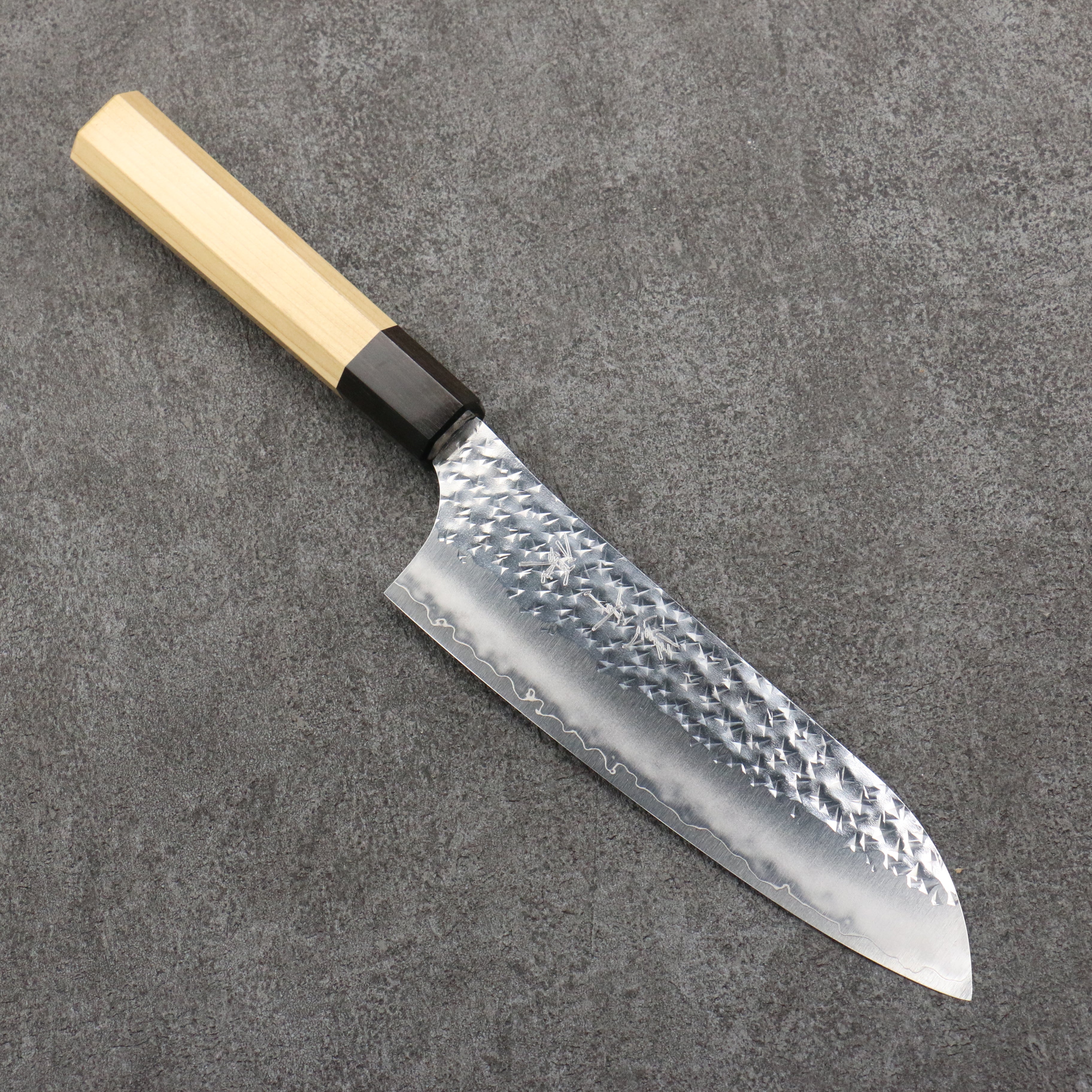 Yu Kurosaki Senko Ryu SG2 Hammered Santoku 165mm Aomori Hiba���(Ferrule: Brown) Handle - Seisuke Knife