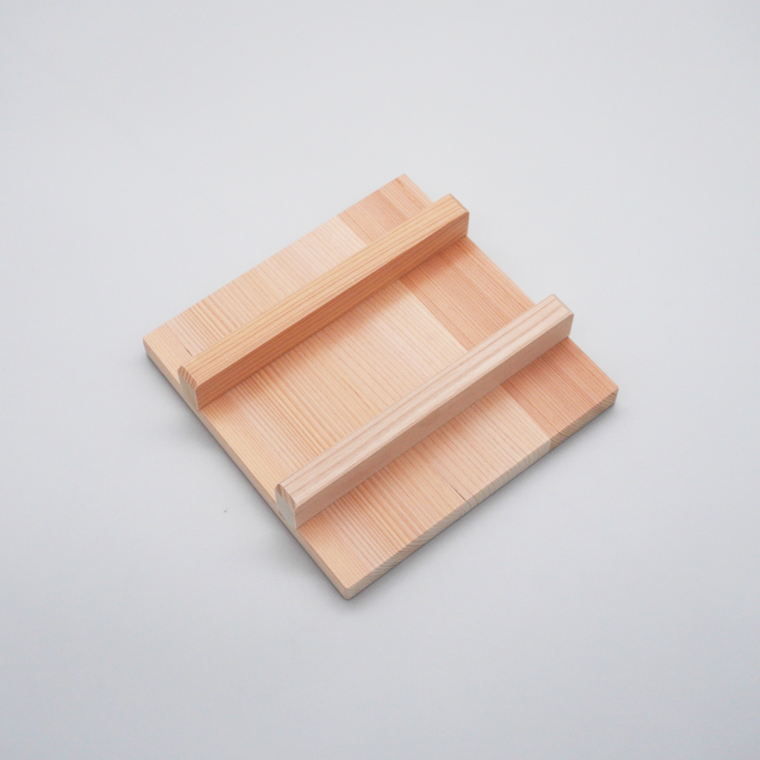 Egg Frying Pan - Copper with Wooden Lid