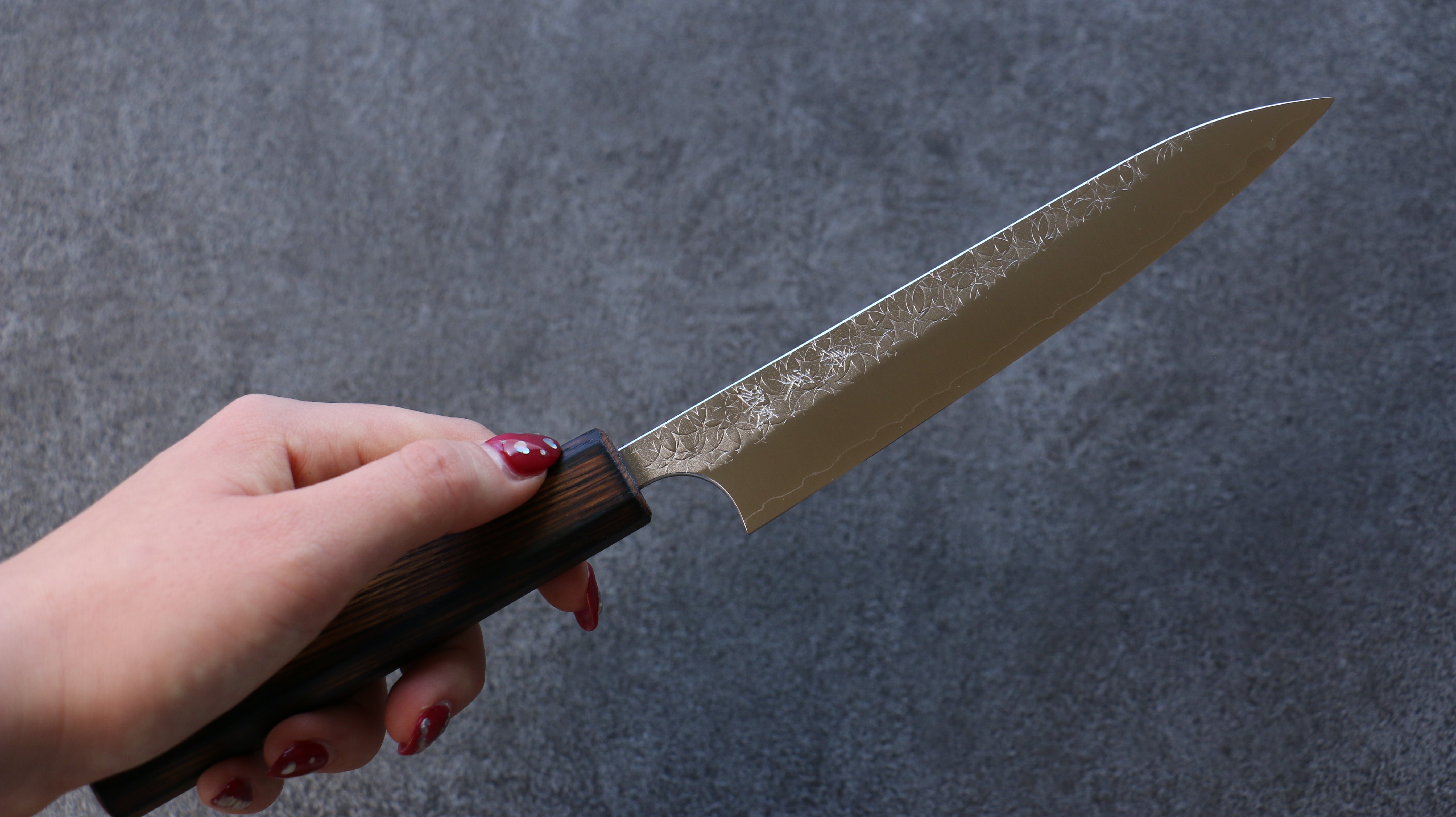 Yoshimi Kato Minamo SG2 Hammered Petty-Utility 150mm Burnt Oak Handle - Seisuke Knife