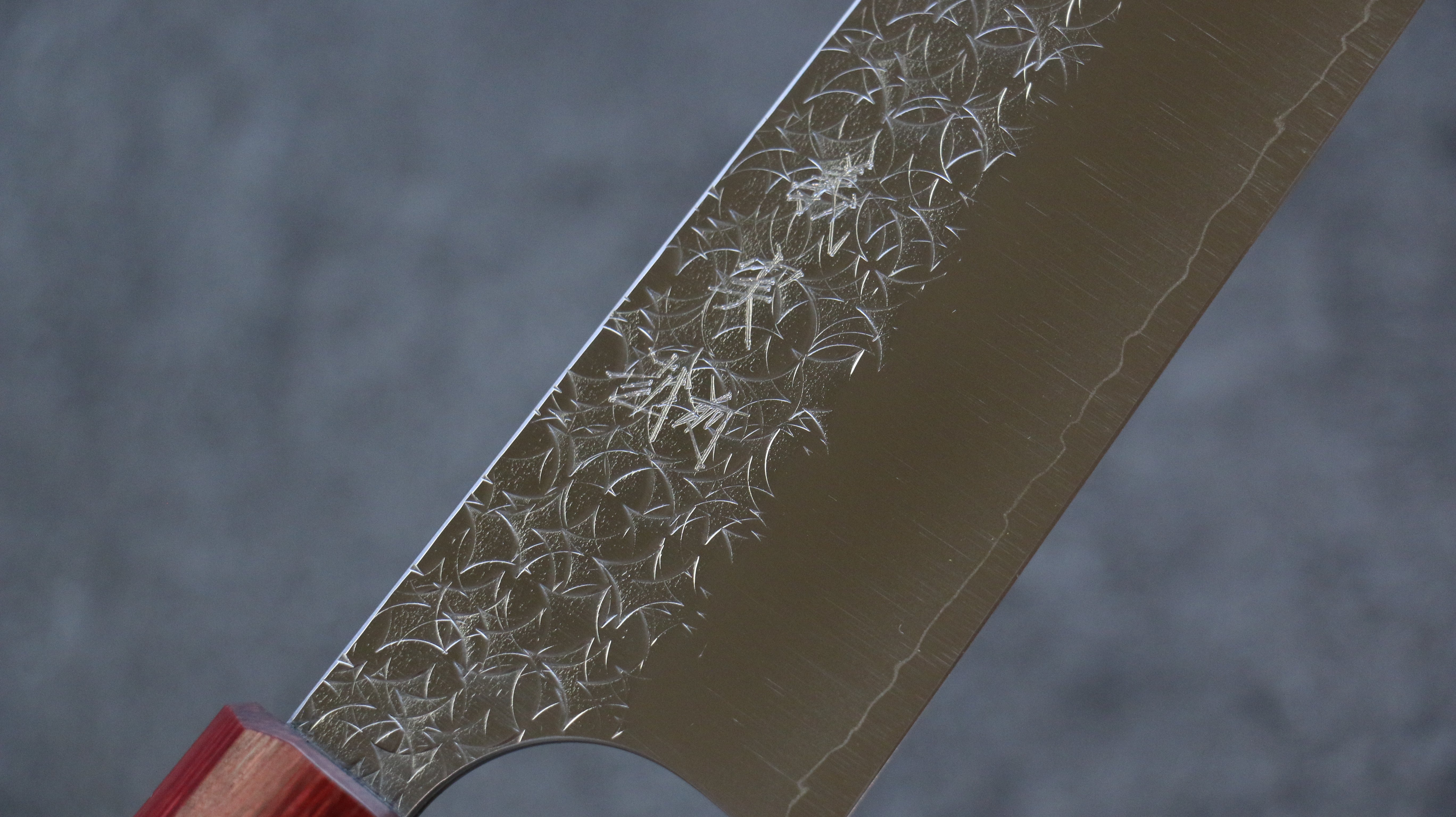 Yoshimi Kato Minamo SG2 Hammered Sujihiki 270mm with Shitan & Red Pakka wood Handle - Seisuke Knife