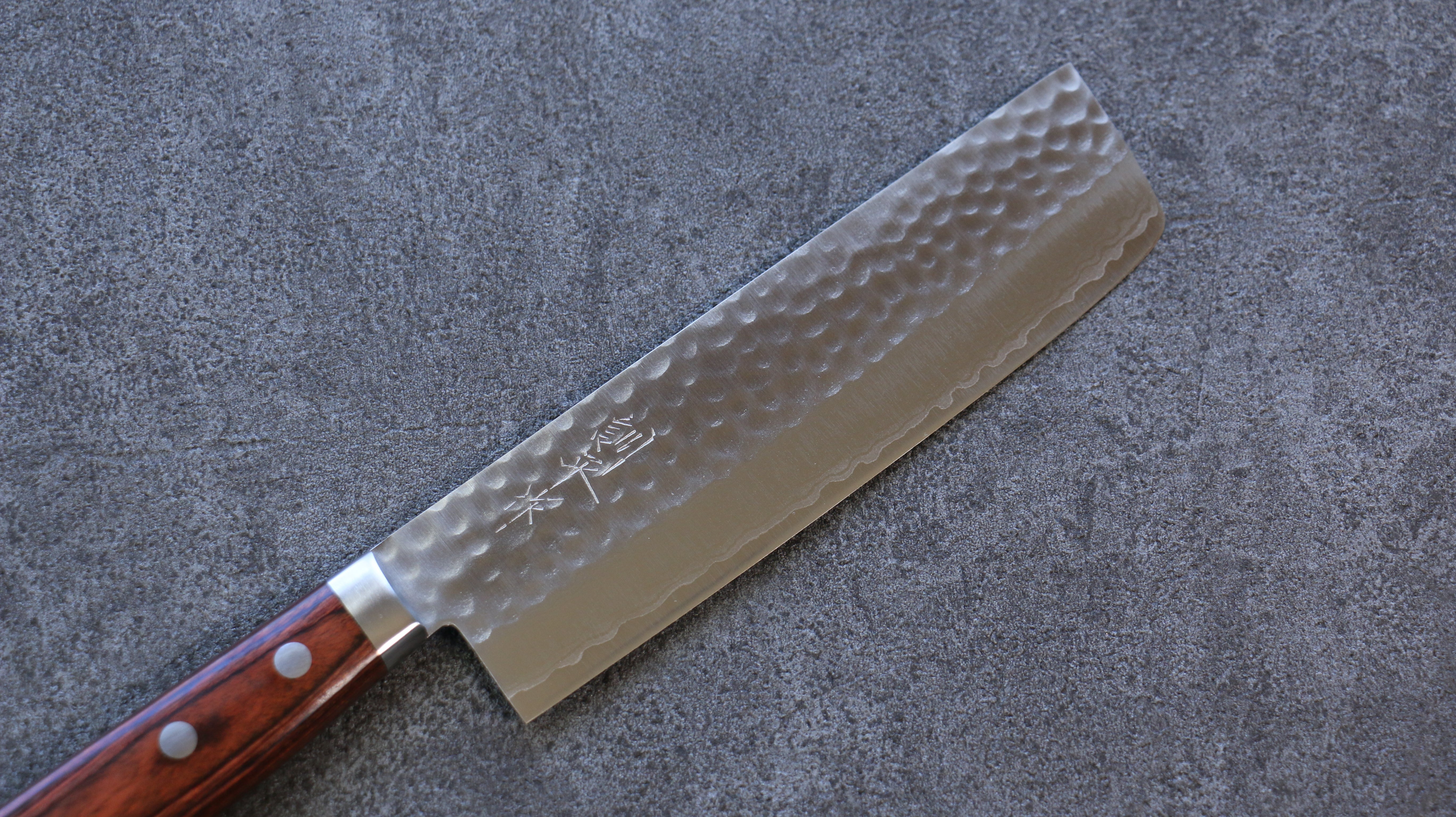 Kunihira Kokuryu VG10 Hammered Damascus Usuba 165mm Mahogany Handle - Seisuke Knife