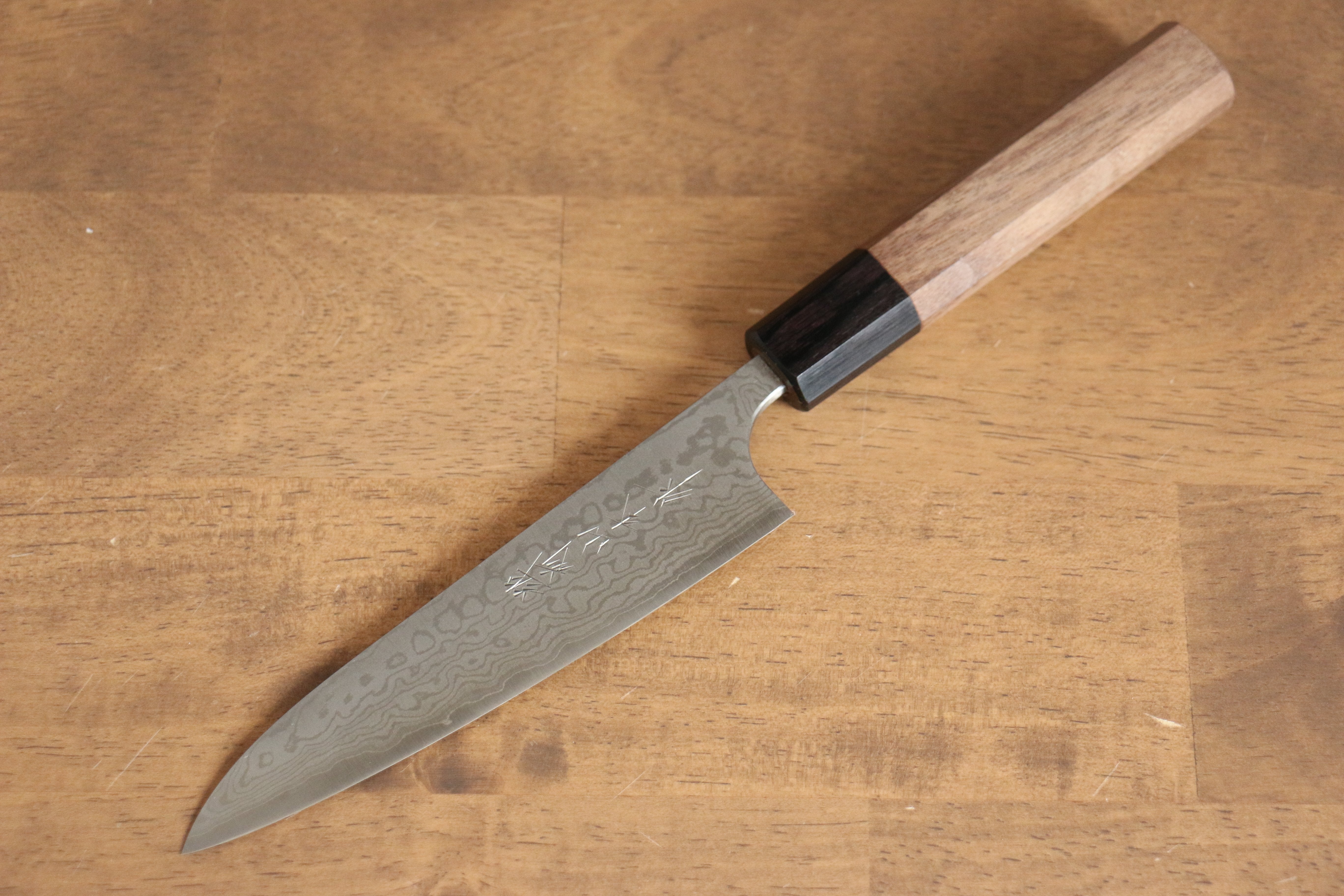 Nao Yamamoto VG10 Damascus Petty-Utility 135mm Walnut Handle - Seisuke Knife