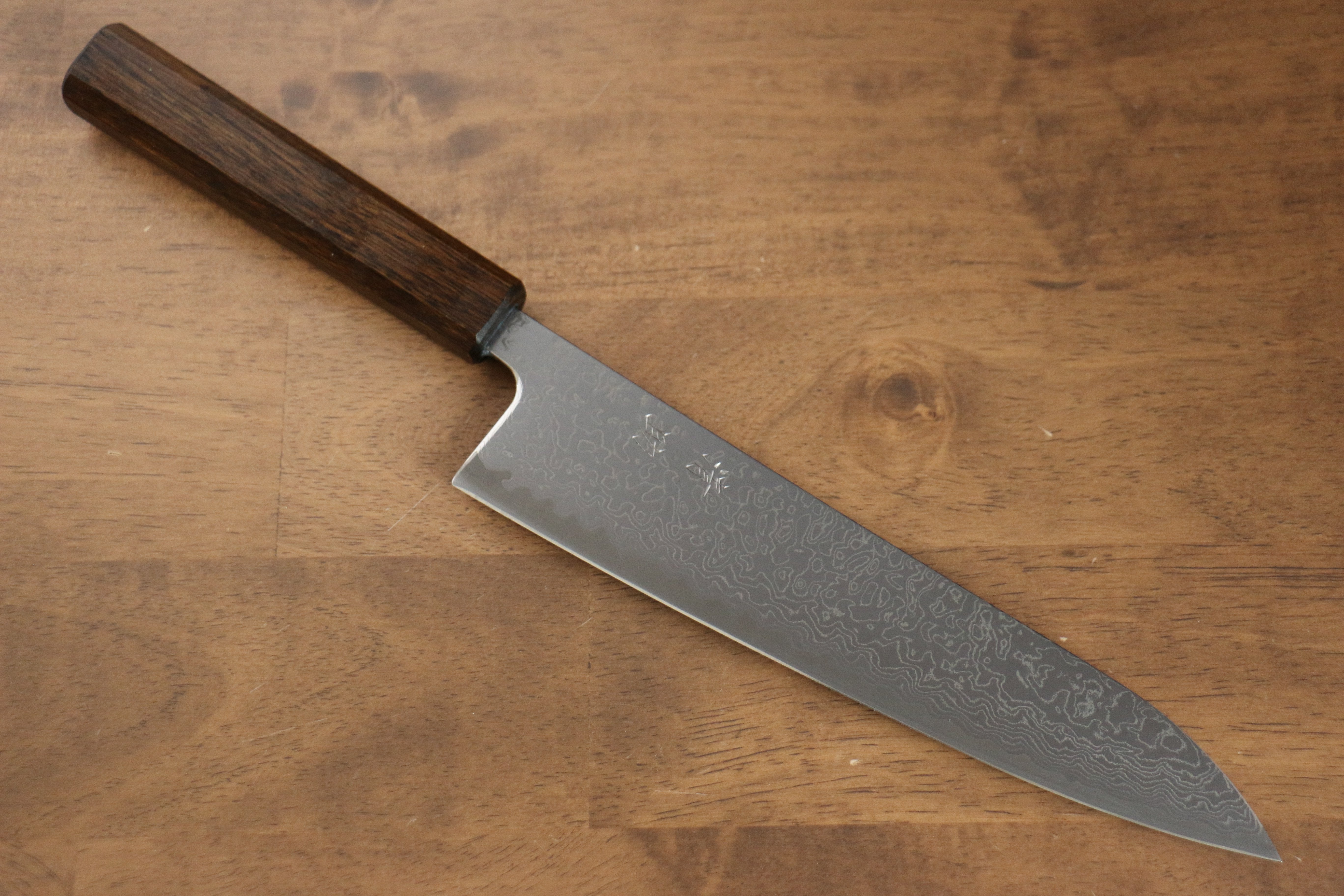 Seisuke VG10 Mirrored Finish Damascus Gyuto 210mm Oak Handle - Seisuke Knife