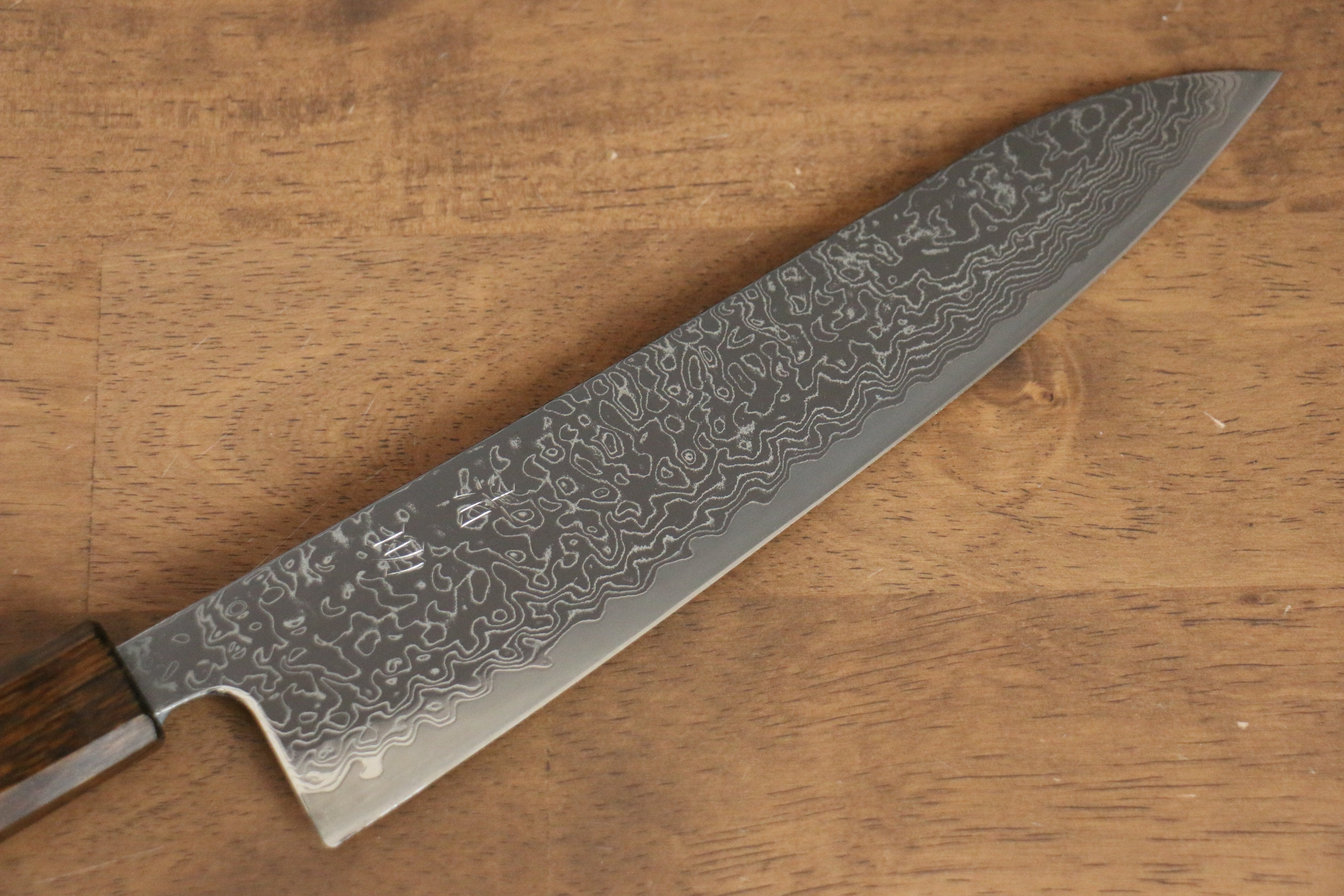 Seisuke VG10 Mirrored Finish Damascus Gyuto 210mm Oak Handle - Seisuke Knife