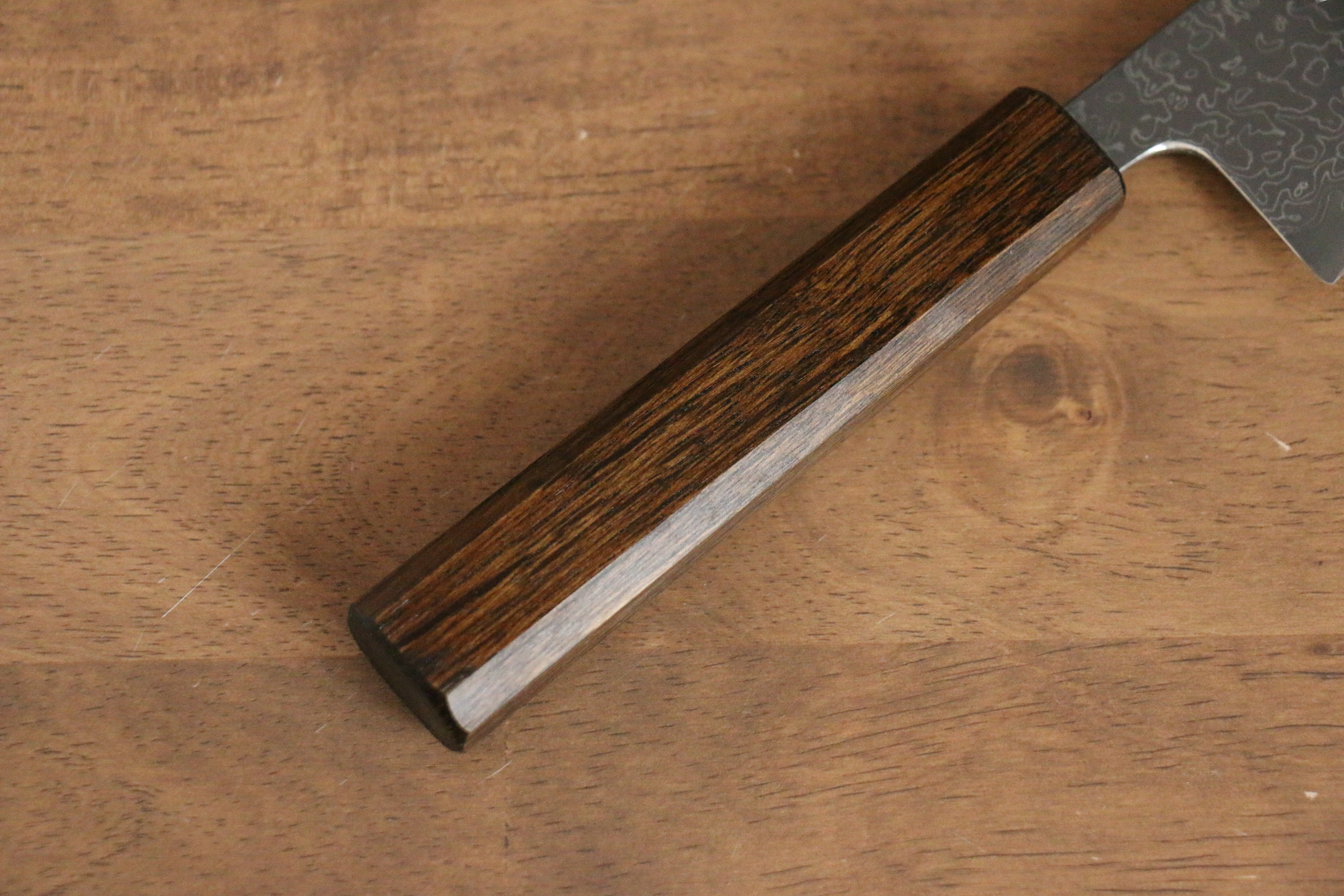 Seisuke VG10 Mirrored Finish Damascus Gyuto 210mm Oak Handle - Seisuke Knife