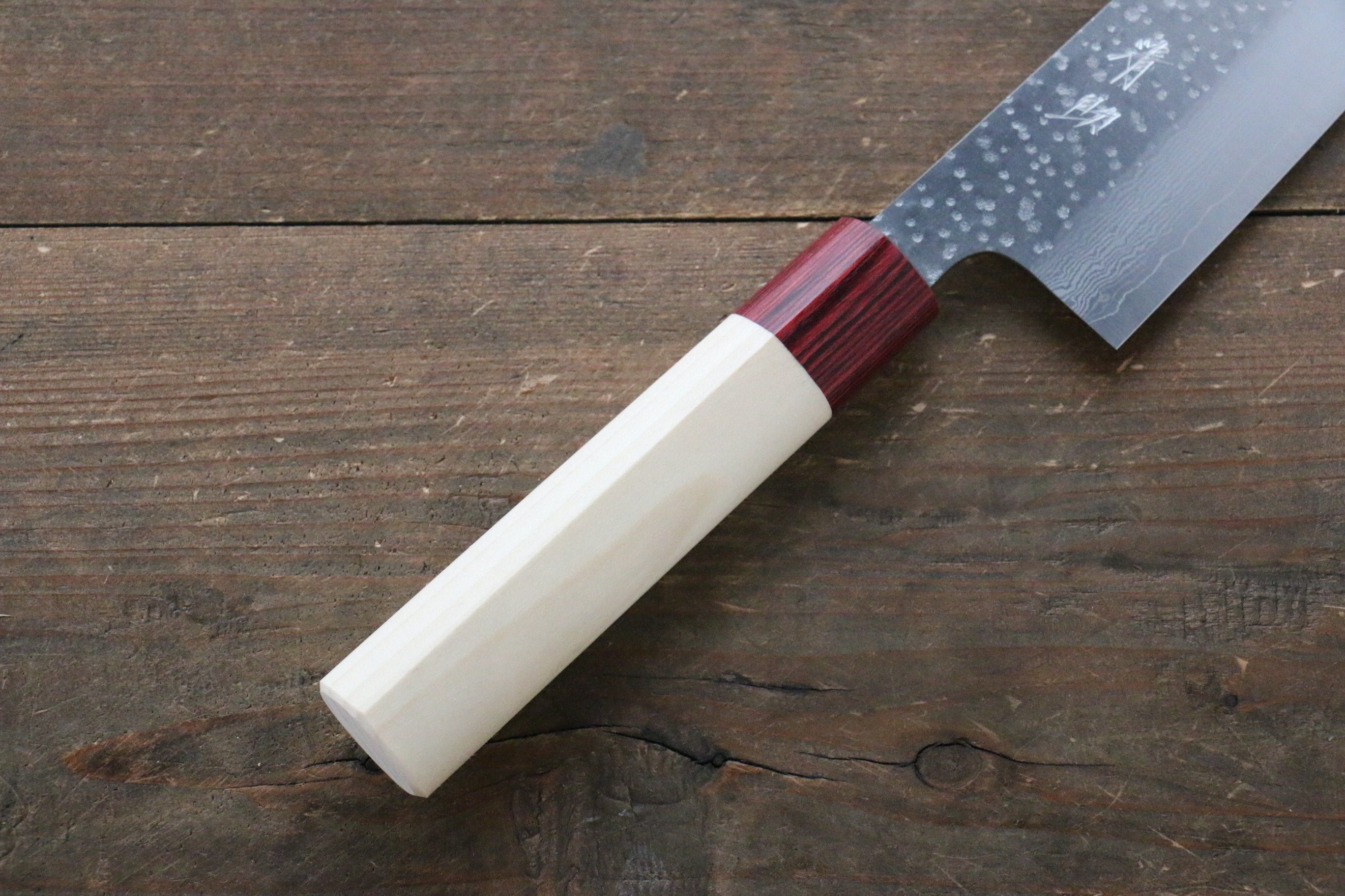 Seisuke VG10 16 Layer Hammered Damascus Gyuto 210mm with Magnolia Handle - Seisuke Knife