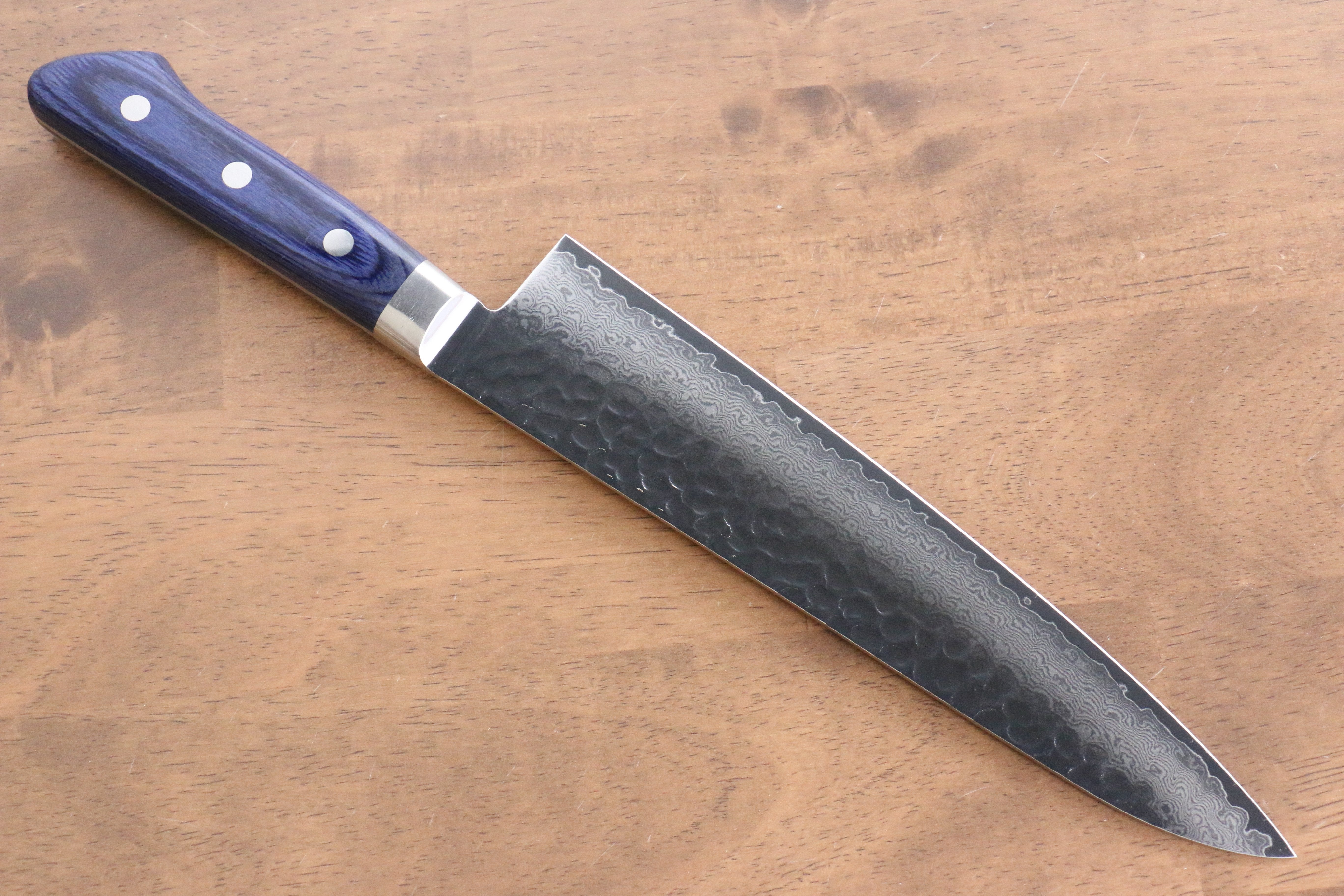 Seisuke VG10 33 Layer Hammered Damascus Gyuto 210mm Blue Pakka wood Handle - Seisuke Knife