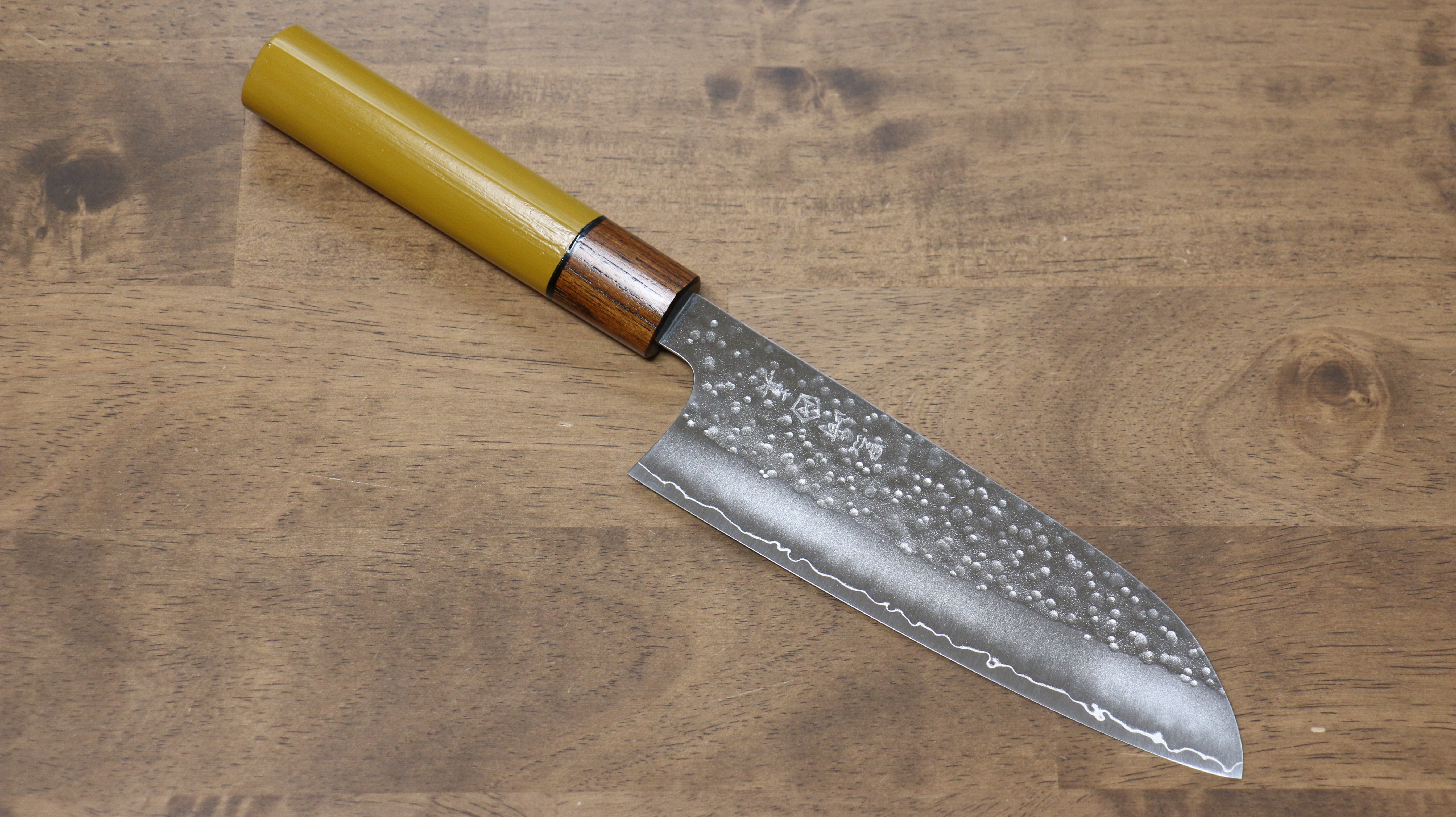 Makoto Kurosaki SG2 Hammered(Maru) Santoku 165mm Enju Lacquered(Yellow��� Handle - Seisuke Knife